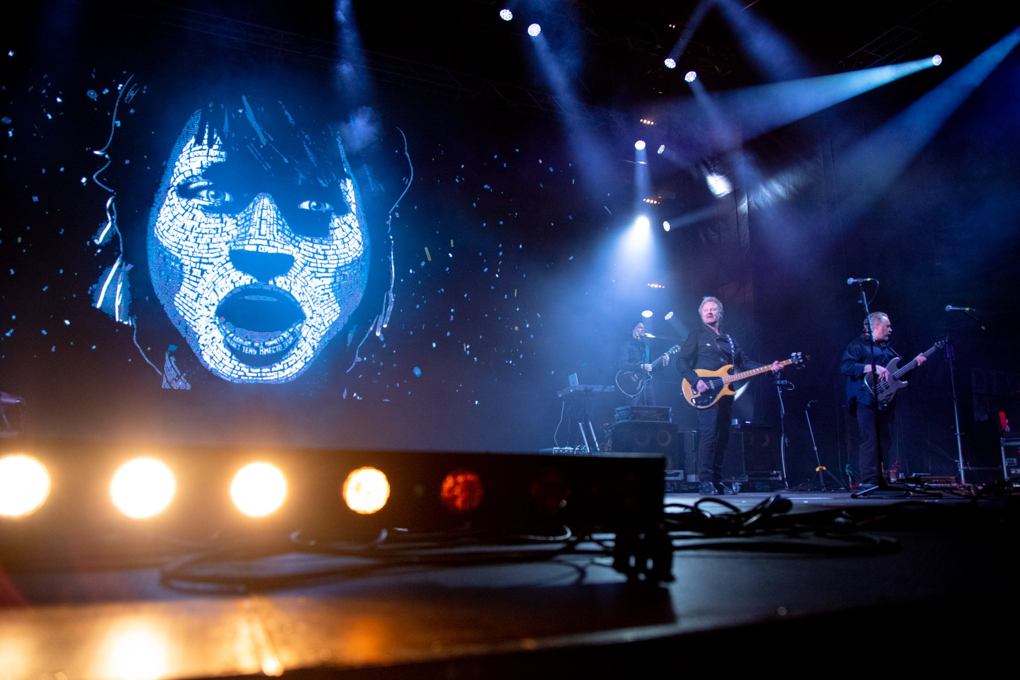 Группа «КИНО». Репортажный, промышленный и маркетплейс-фотограф Дмитрий Чернат