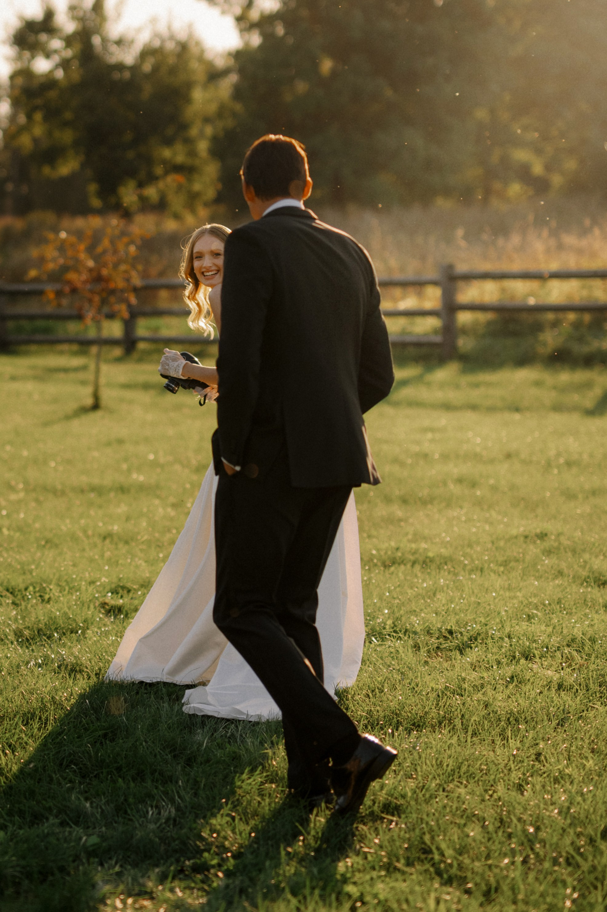 Скоро на сайте. Свадебный фотограф в Минске Тагай Наталья
