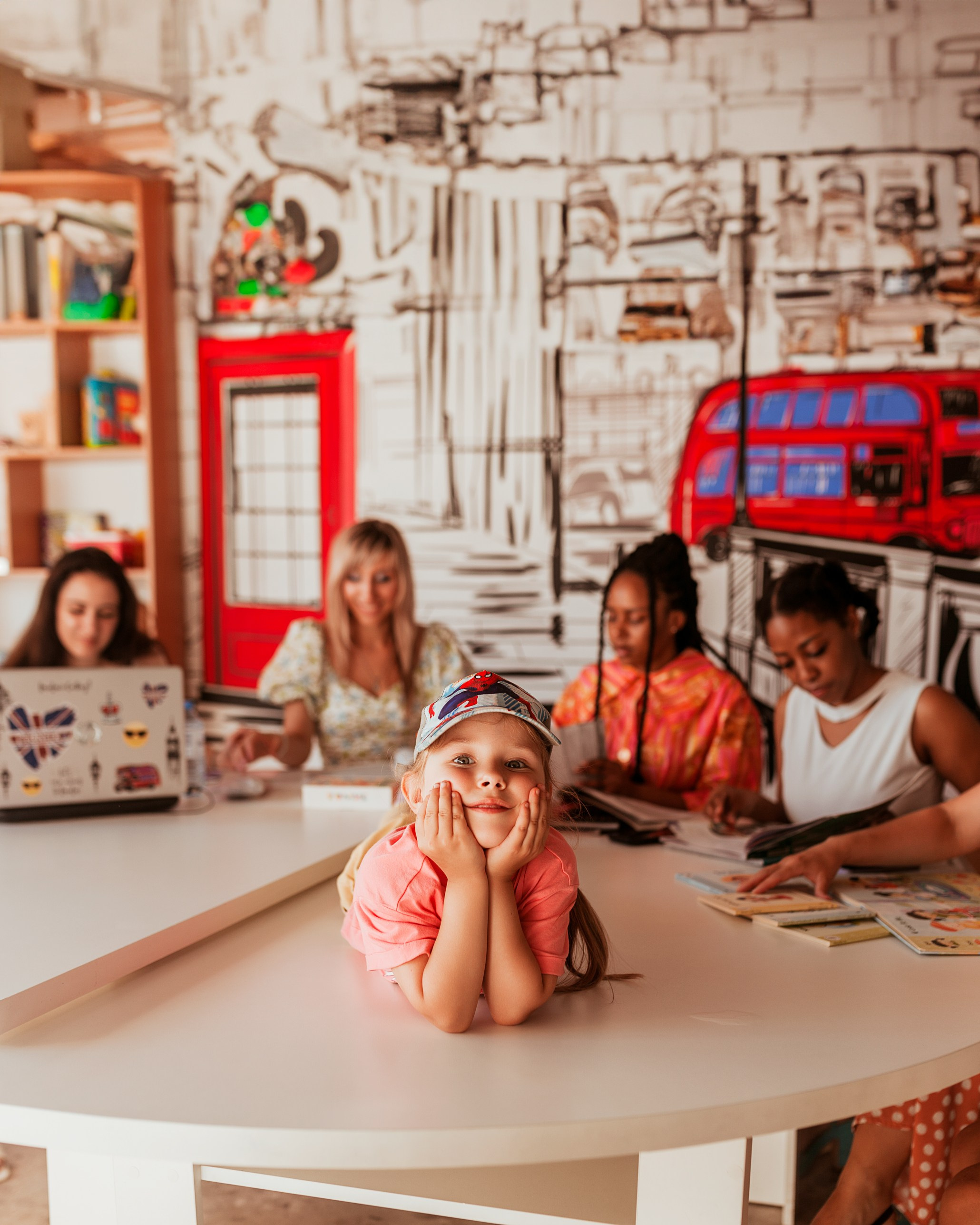 Школа английского языка. Контент фотограф в Симферополе и по Крыму Даша Пац