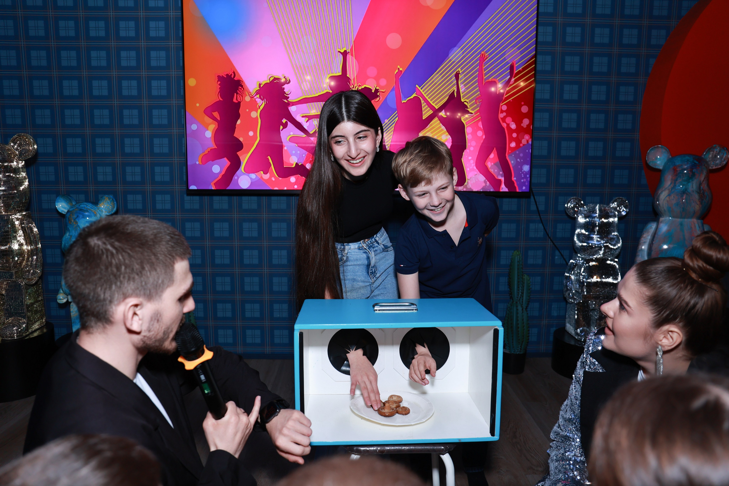 Monkey Pub. Детский семейный фотограф Краснодар