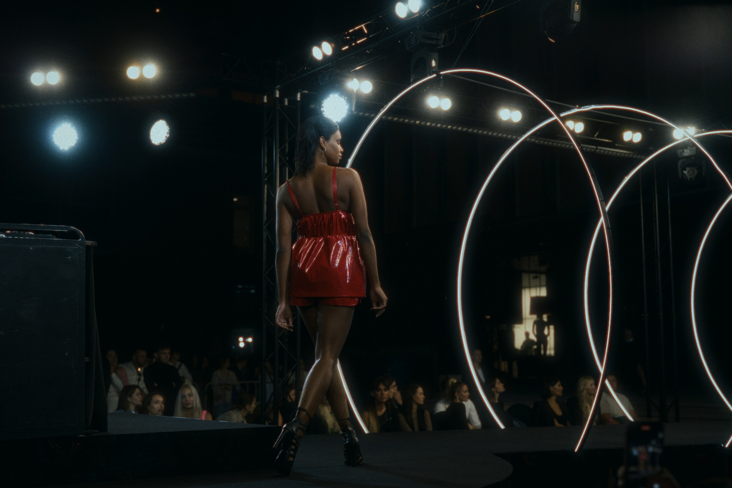 Vomi (backstage). Фотограф Юрин Евгений