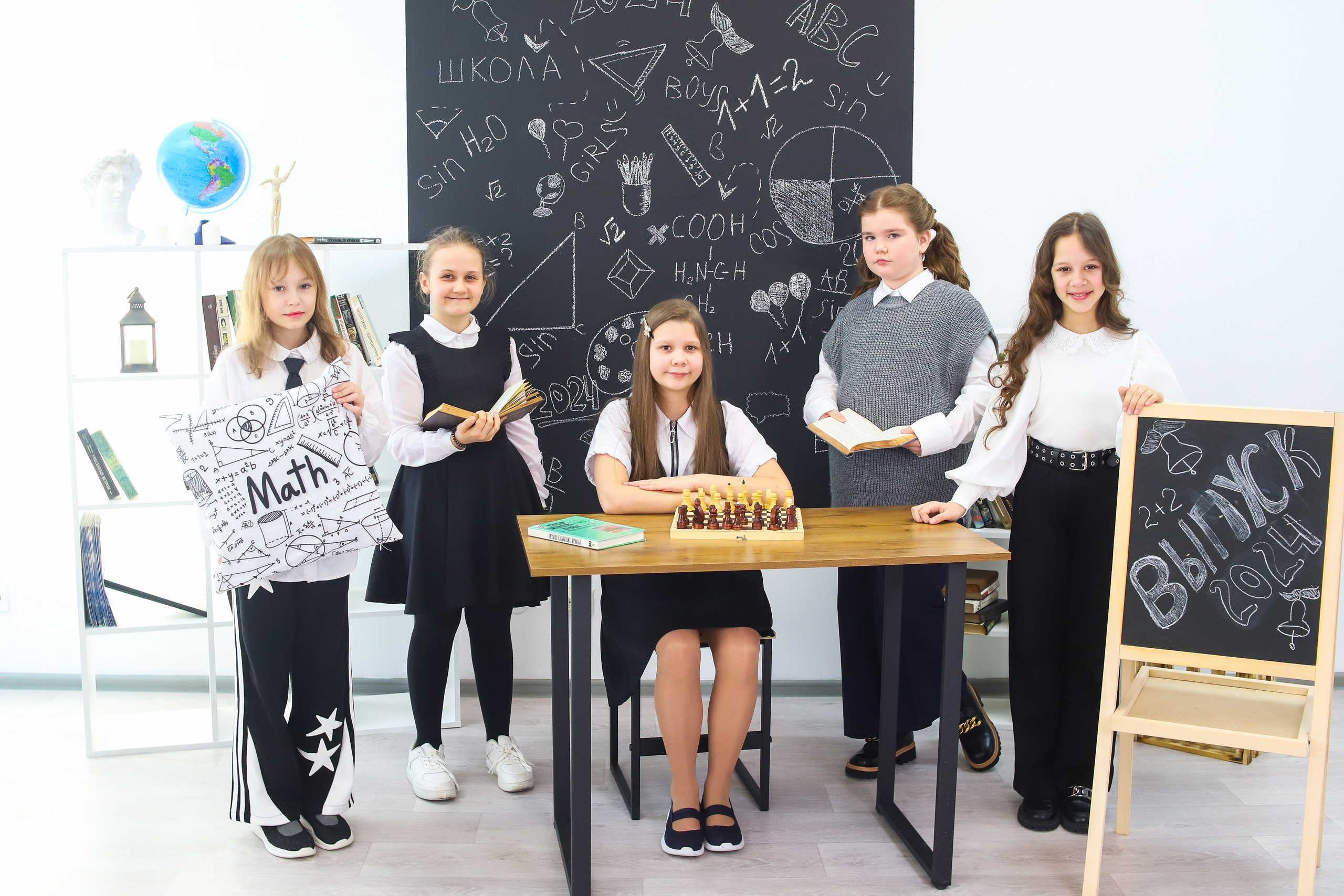 4 класс в студии Пространство. Фотограф в Сургуте Брызгунова Анастасия