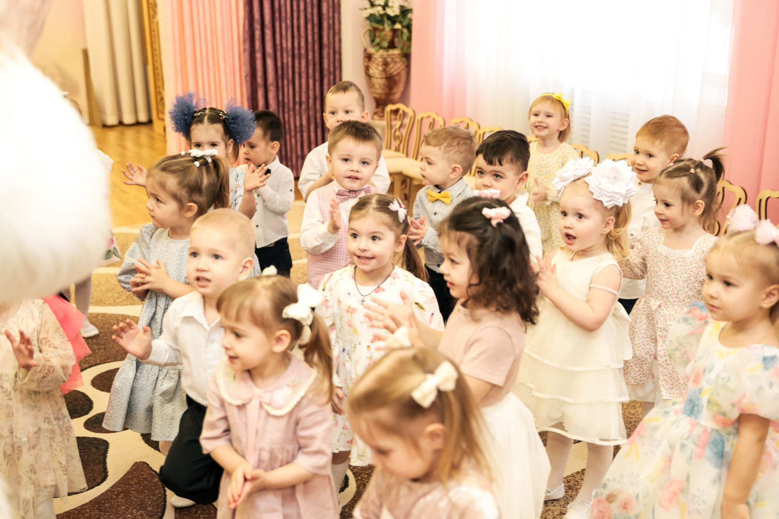 Детский садик. The EVL gallery