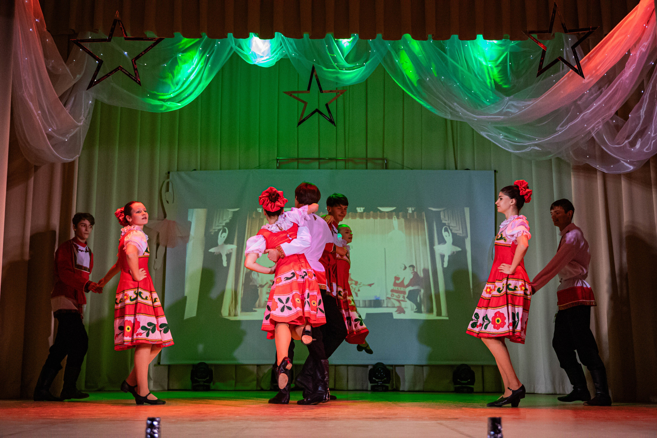 «Конфетти» Юбилейный концерт «Твори Добро». Фотограф Дарья Маташкова