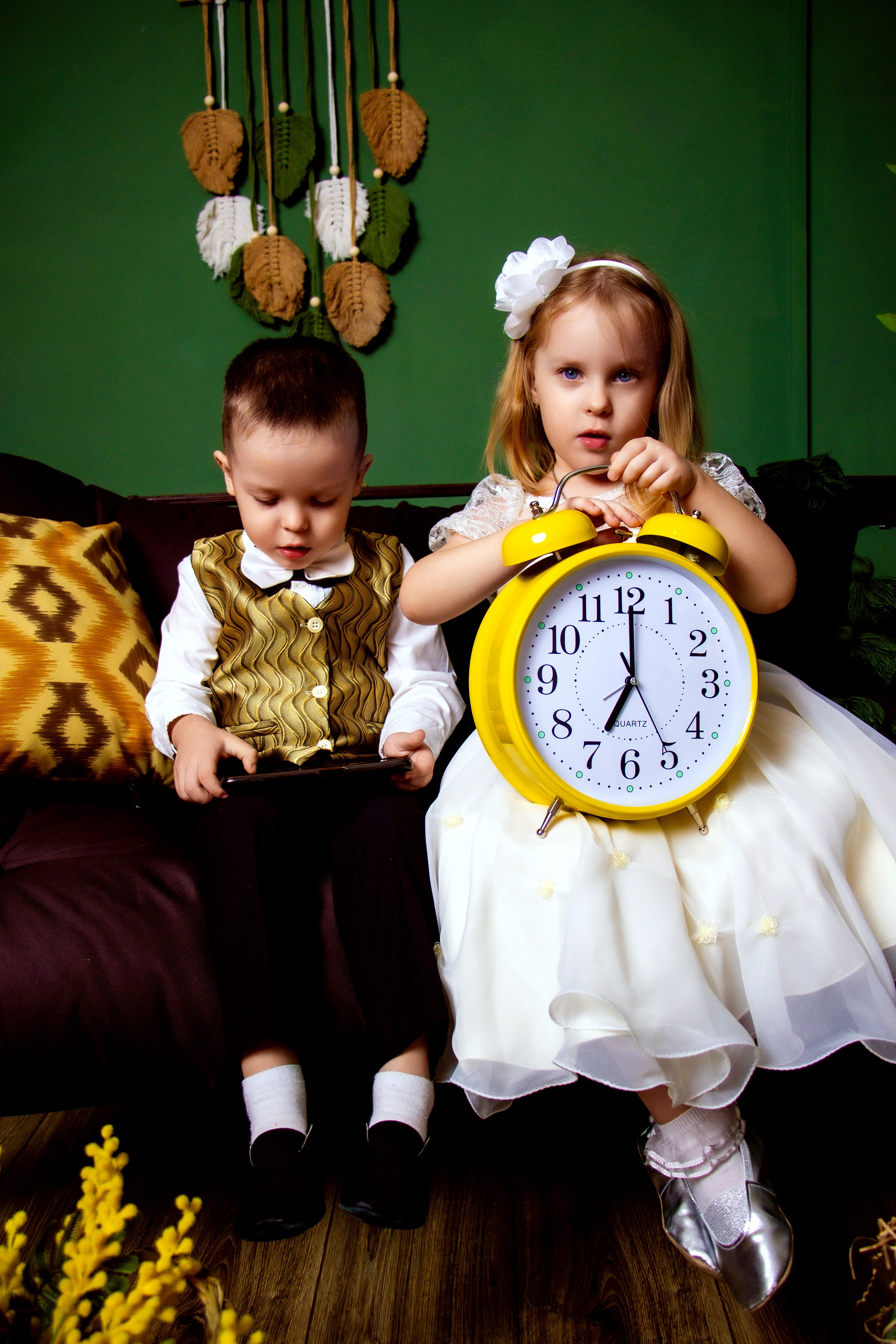 Семейная съемка с мимозой. Фотограф Татьяна Матрос