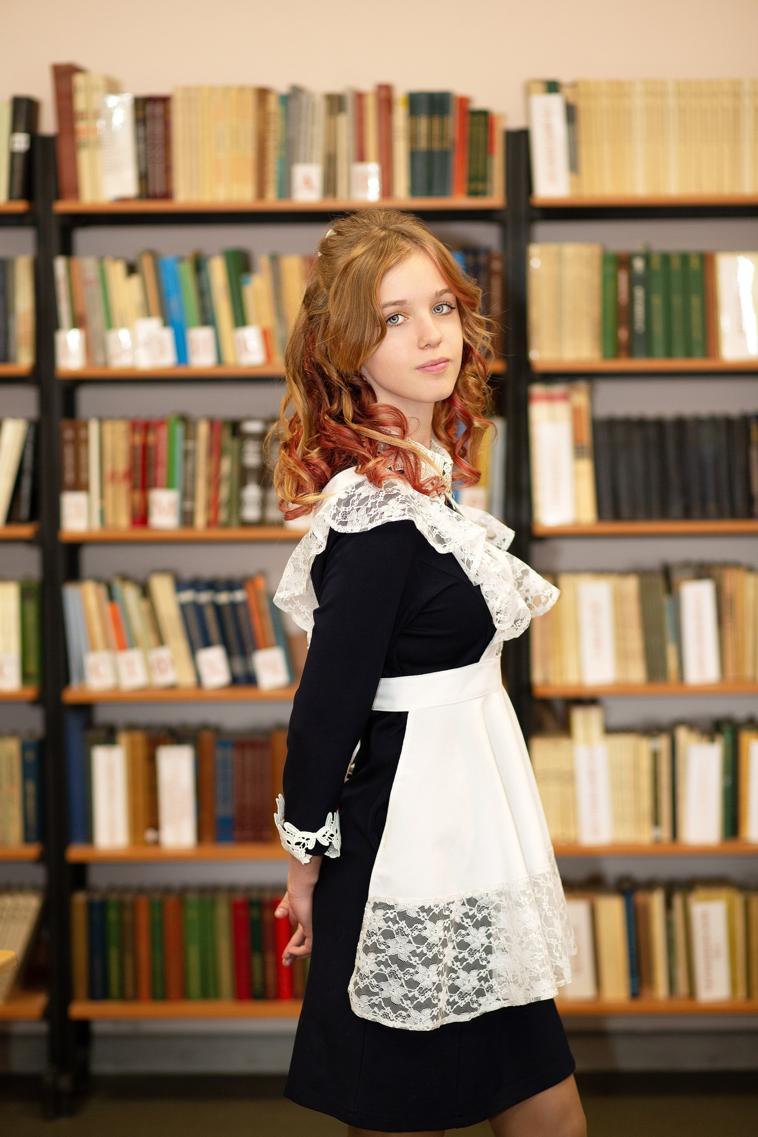 Съемка в библиотеке. Выпускные альбомы Воронеж от Веры Соколовой