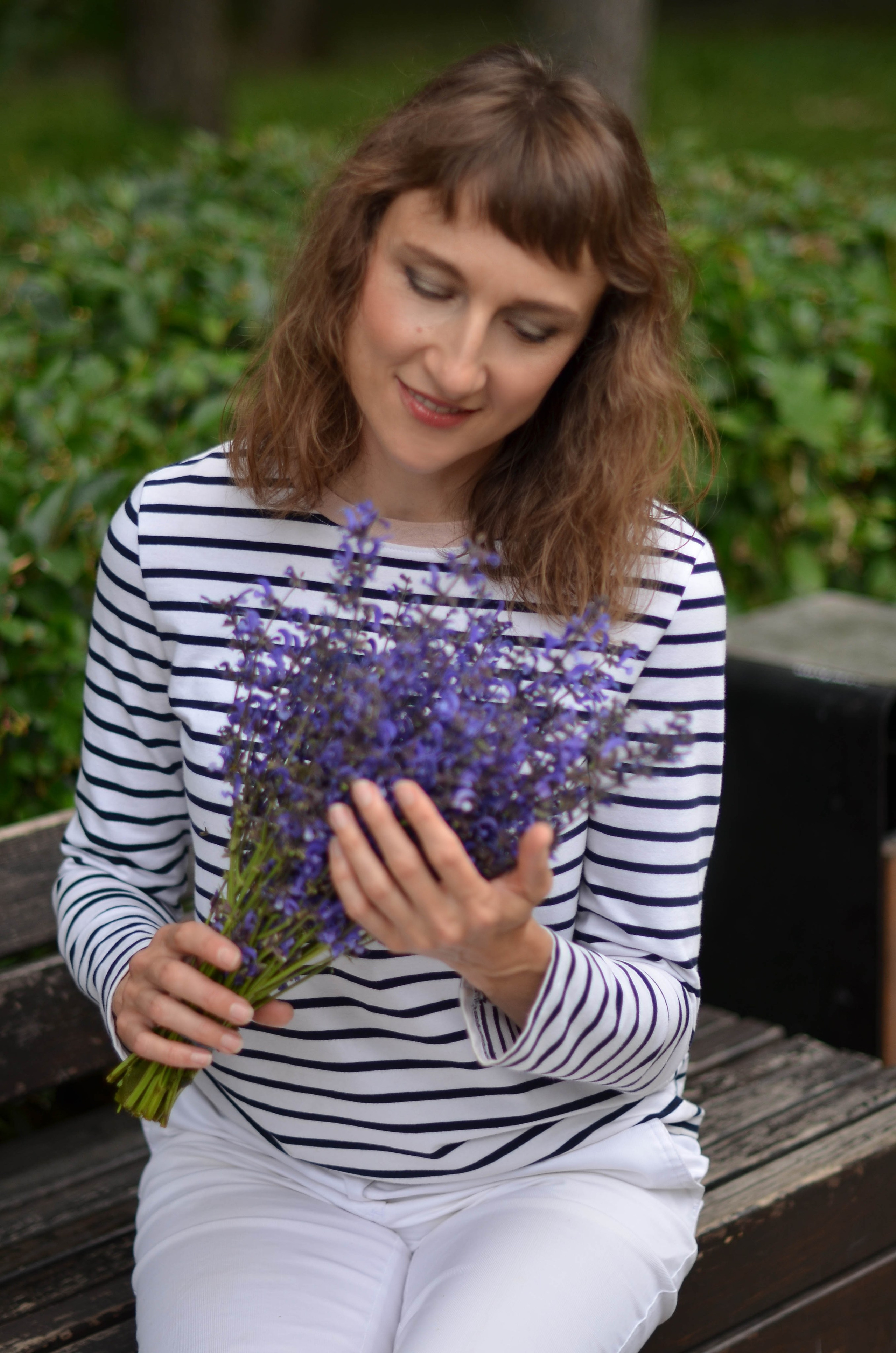 Марина прогулка в Быхановом саду. Семейный и детский фотограф в городе Грязи Олеся Огурцова