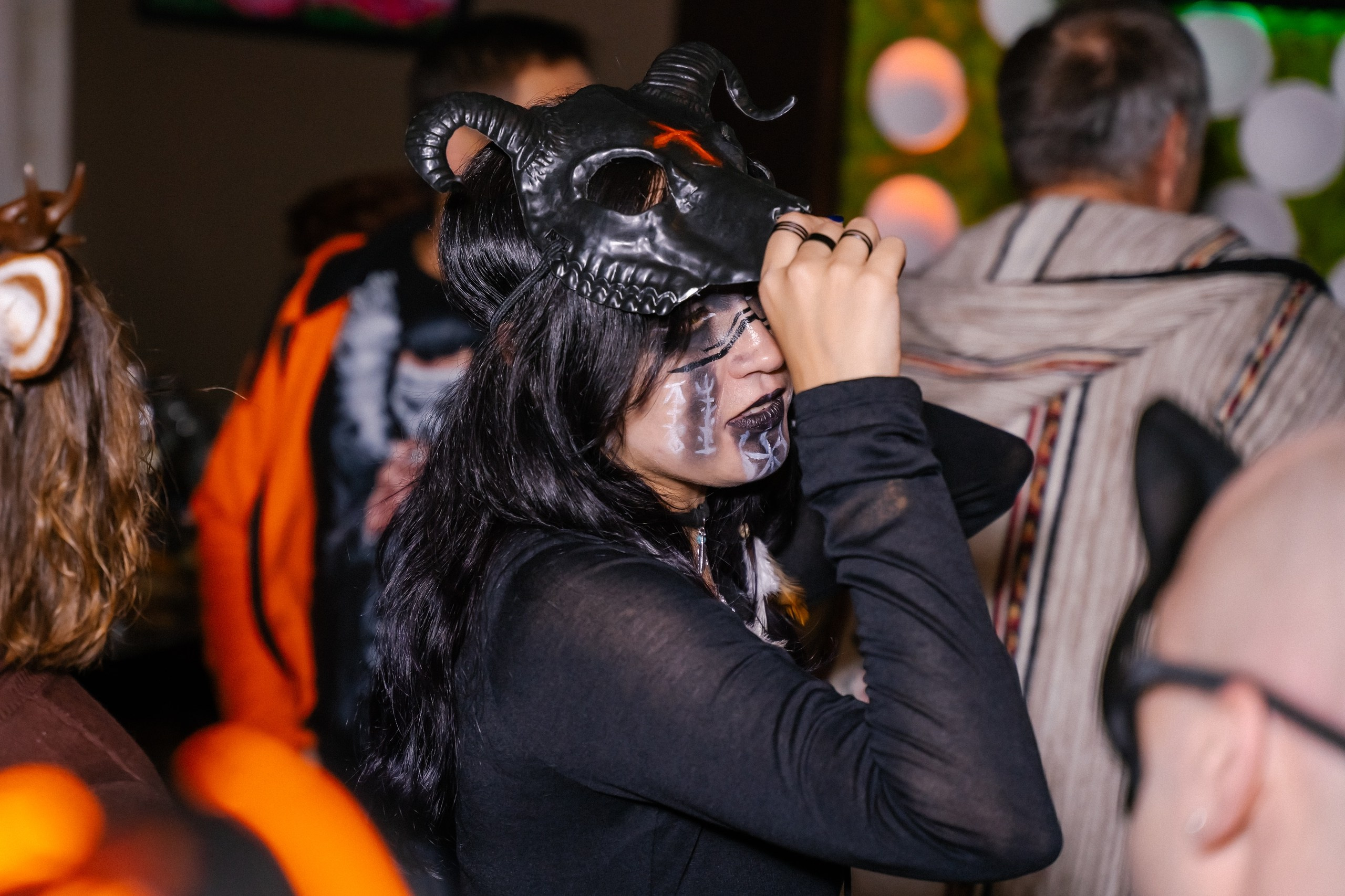 Зловещие попотрясы. Клубная вечеринка | 02.11.24. Галерея Фантим