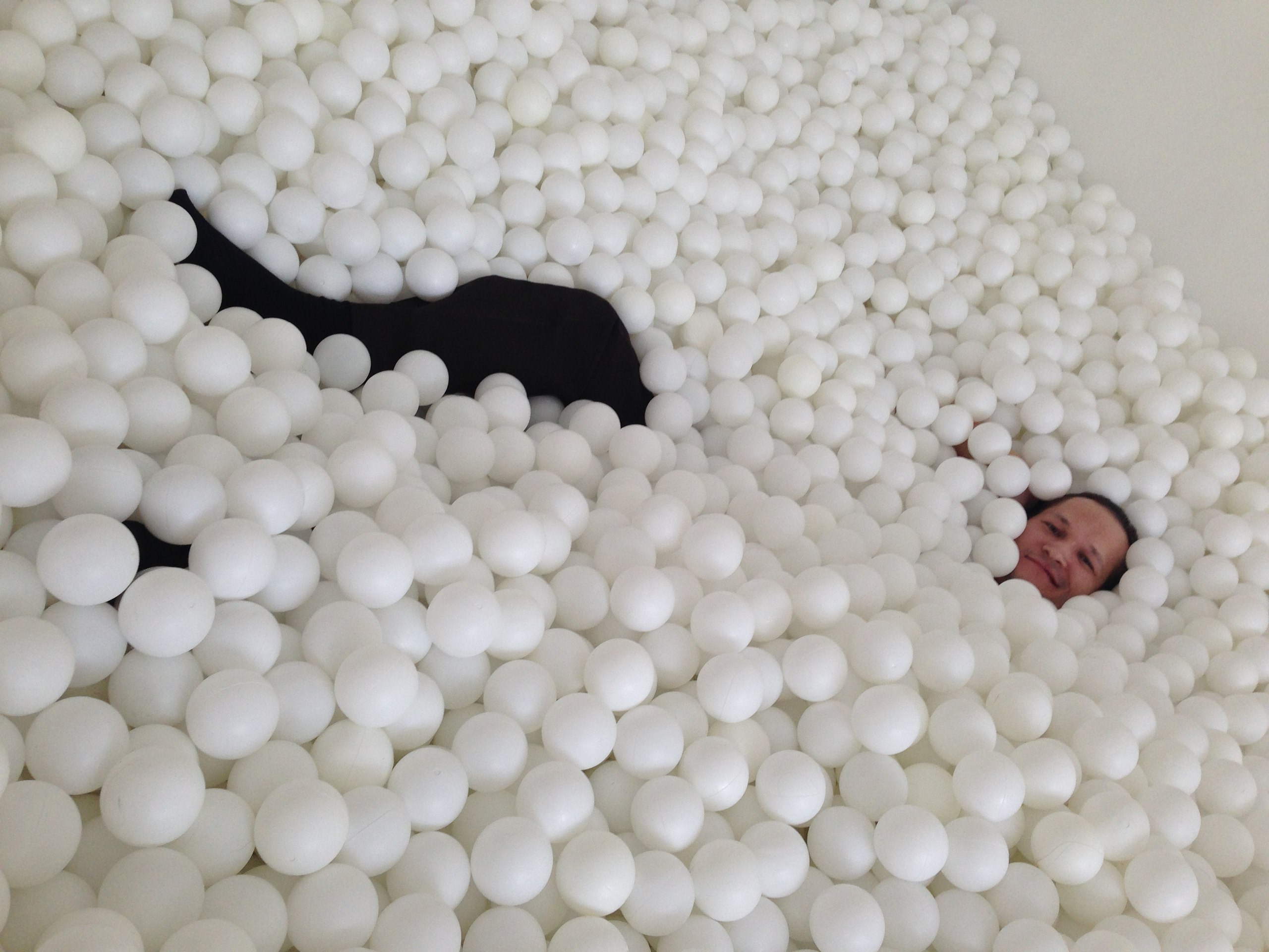 Сухой бассейн H2Ball |12.03.2017. Галерея Фантим