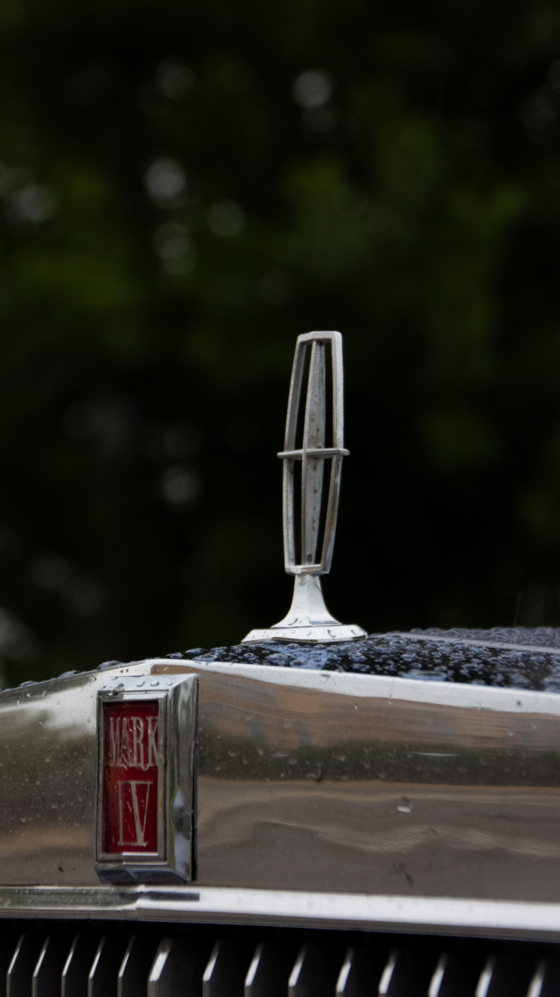 Фото Lincoln Continental Mark IV — купе американской классики
