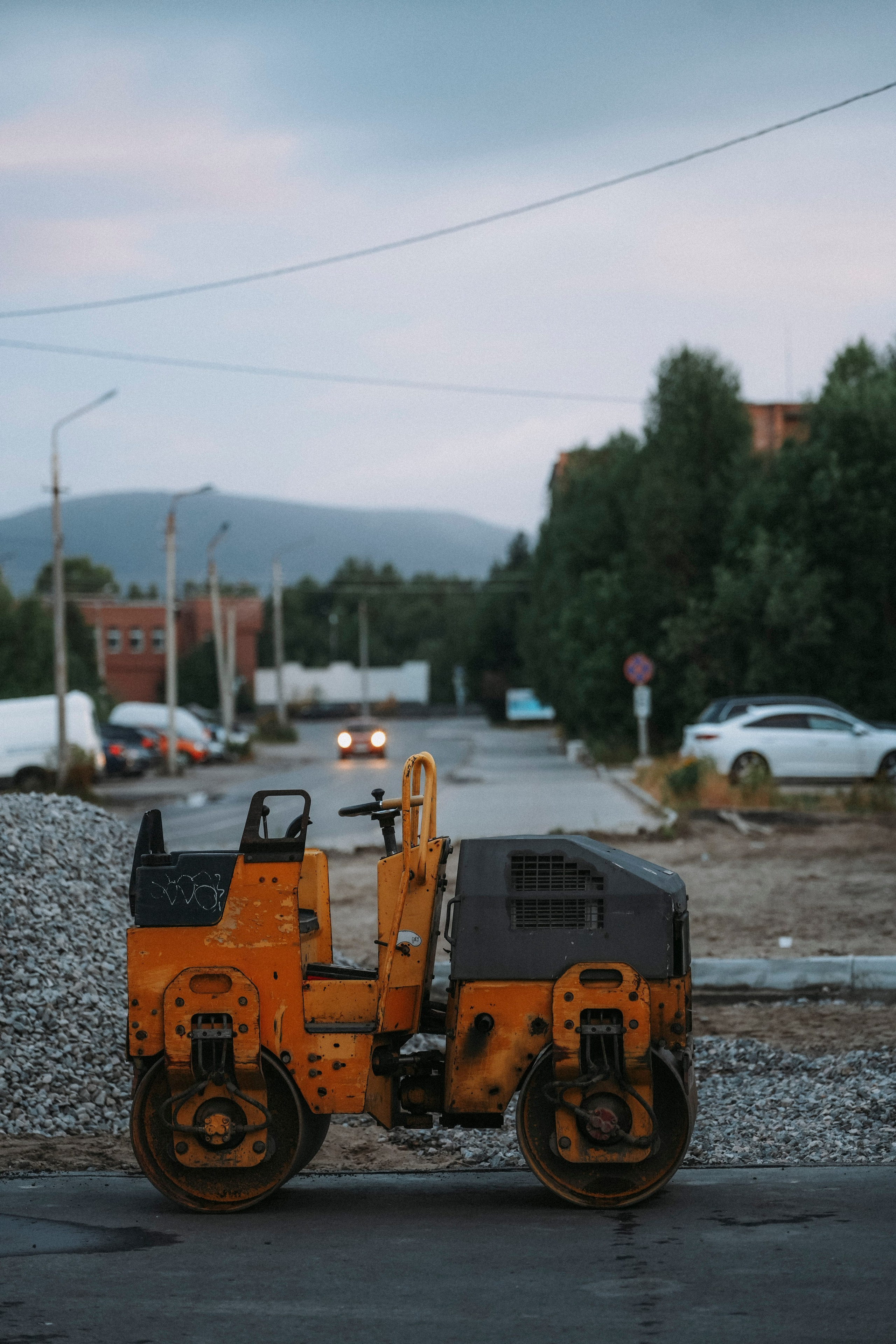 2024. Стрит-фотография, полная абсурда, идиотизма и красоты