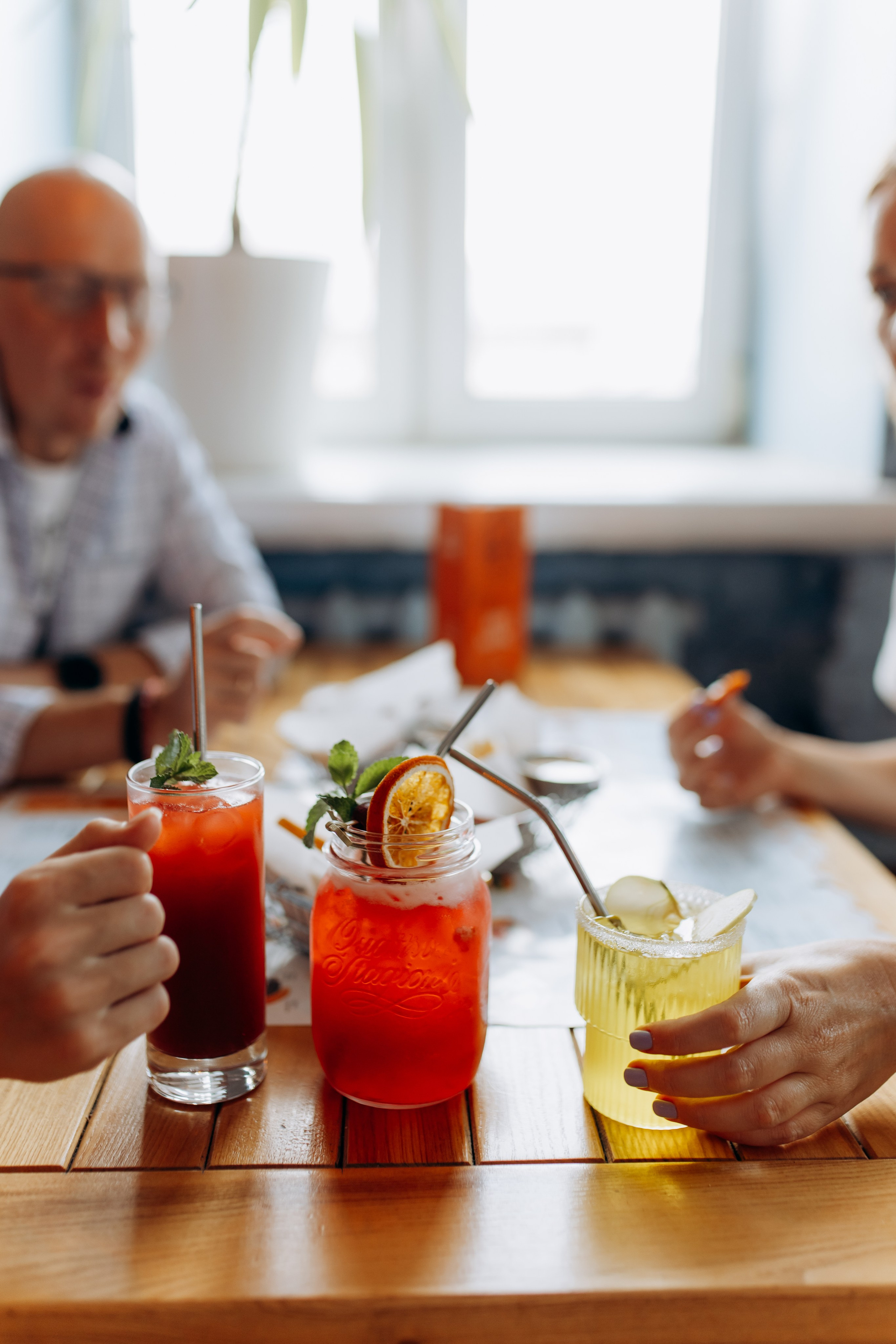 По бургеру в «Карл Маркс». Свадебный и семейный фотограф в Туле и области Маша Костина