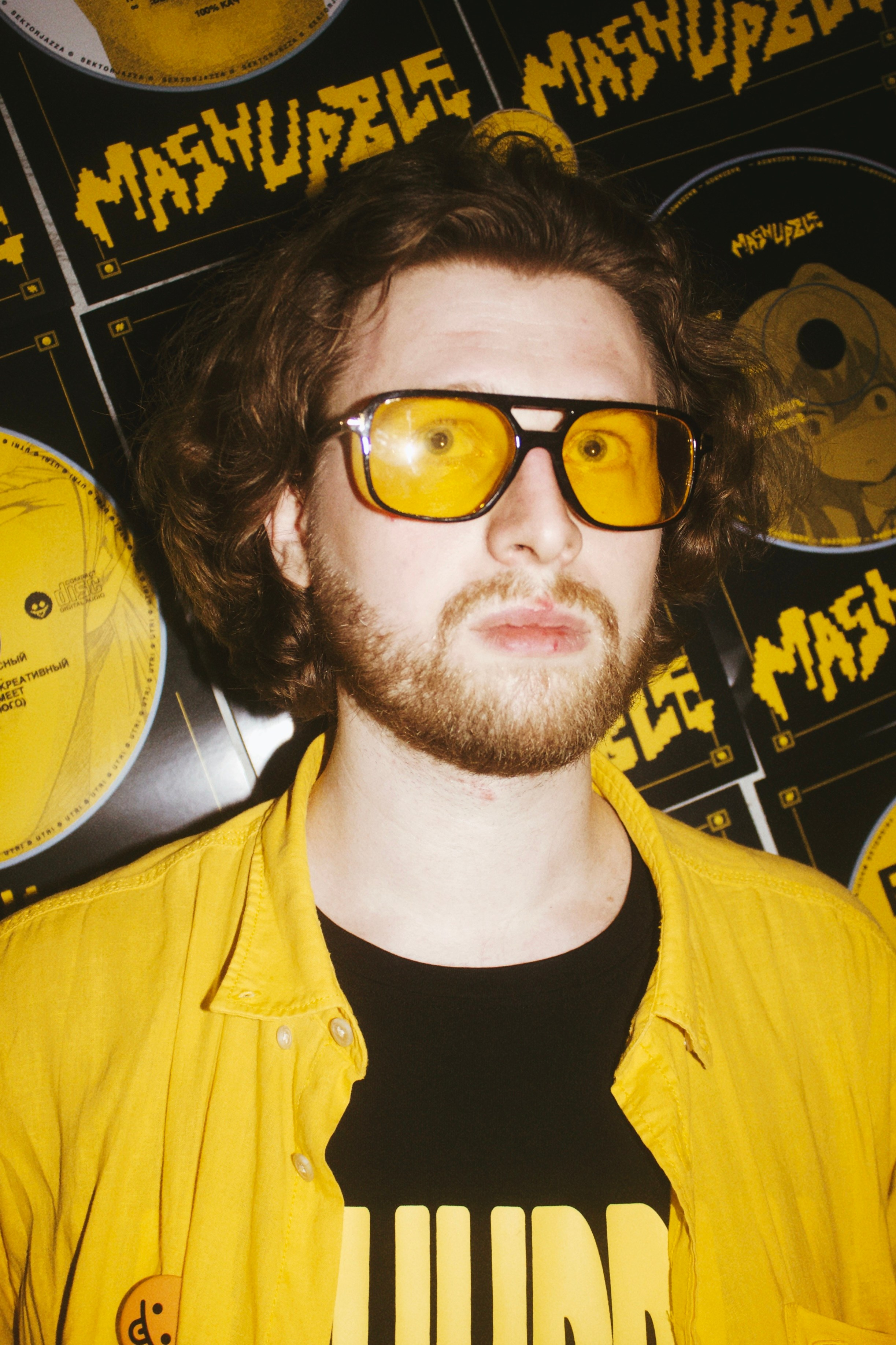 Съемка мерча MASHUPBLE. Концертный и портретный фотограф в Москве Соня Спросонья