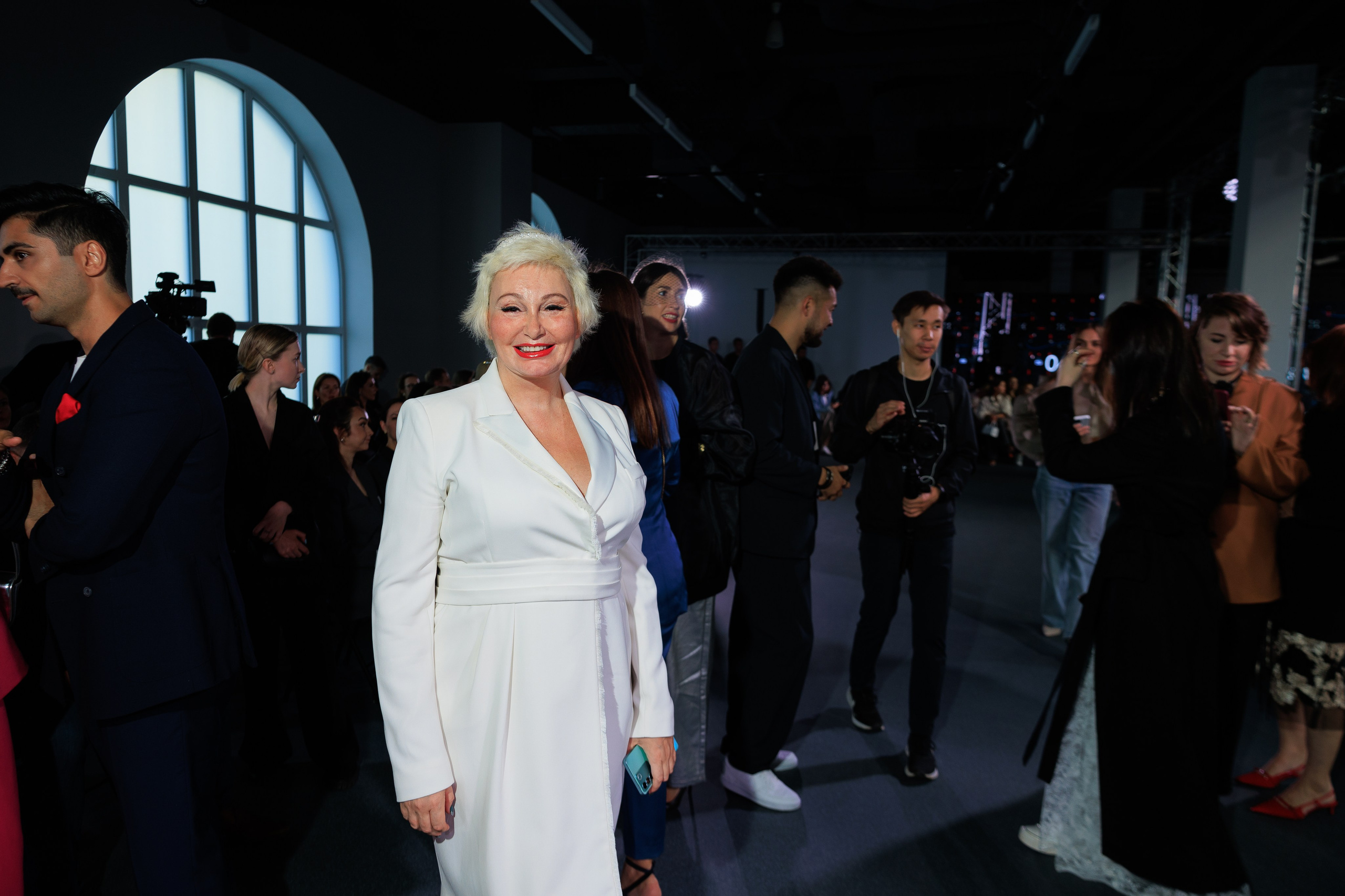 Фотограф для модного показа. Контент для бизнеса в Екатеринбурге Полдень Медиа