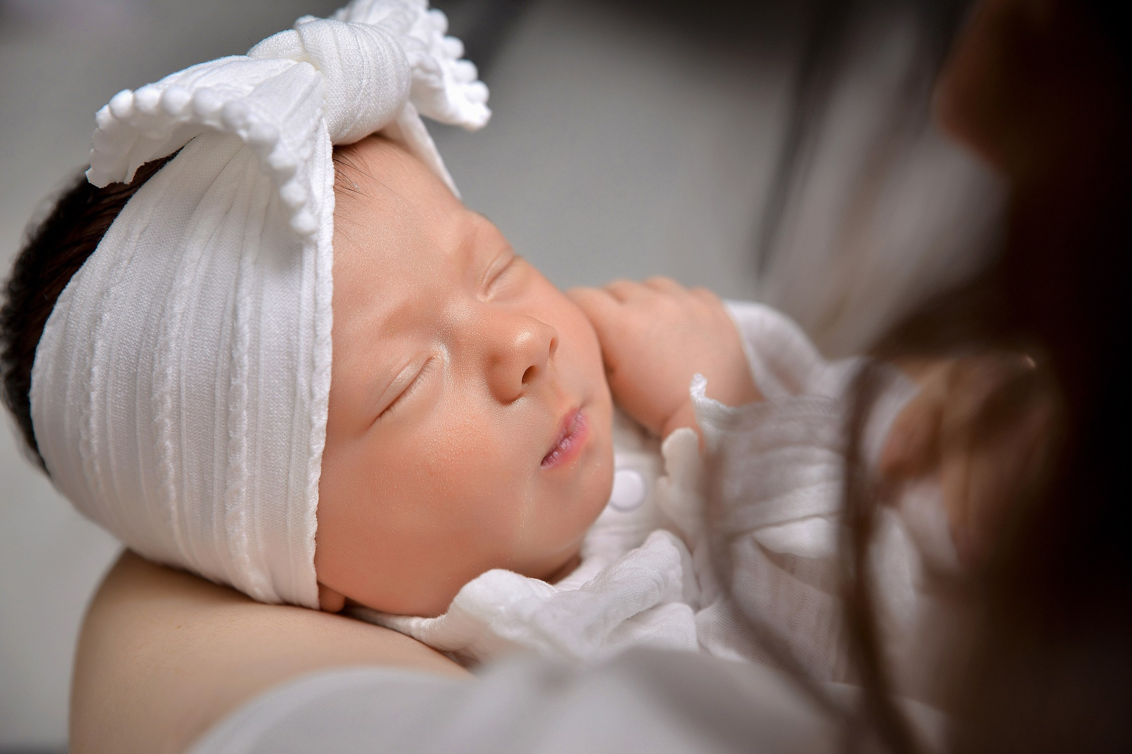 Малыши до года. Контакты