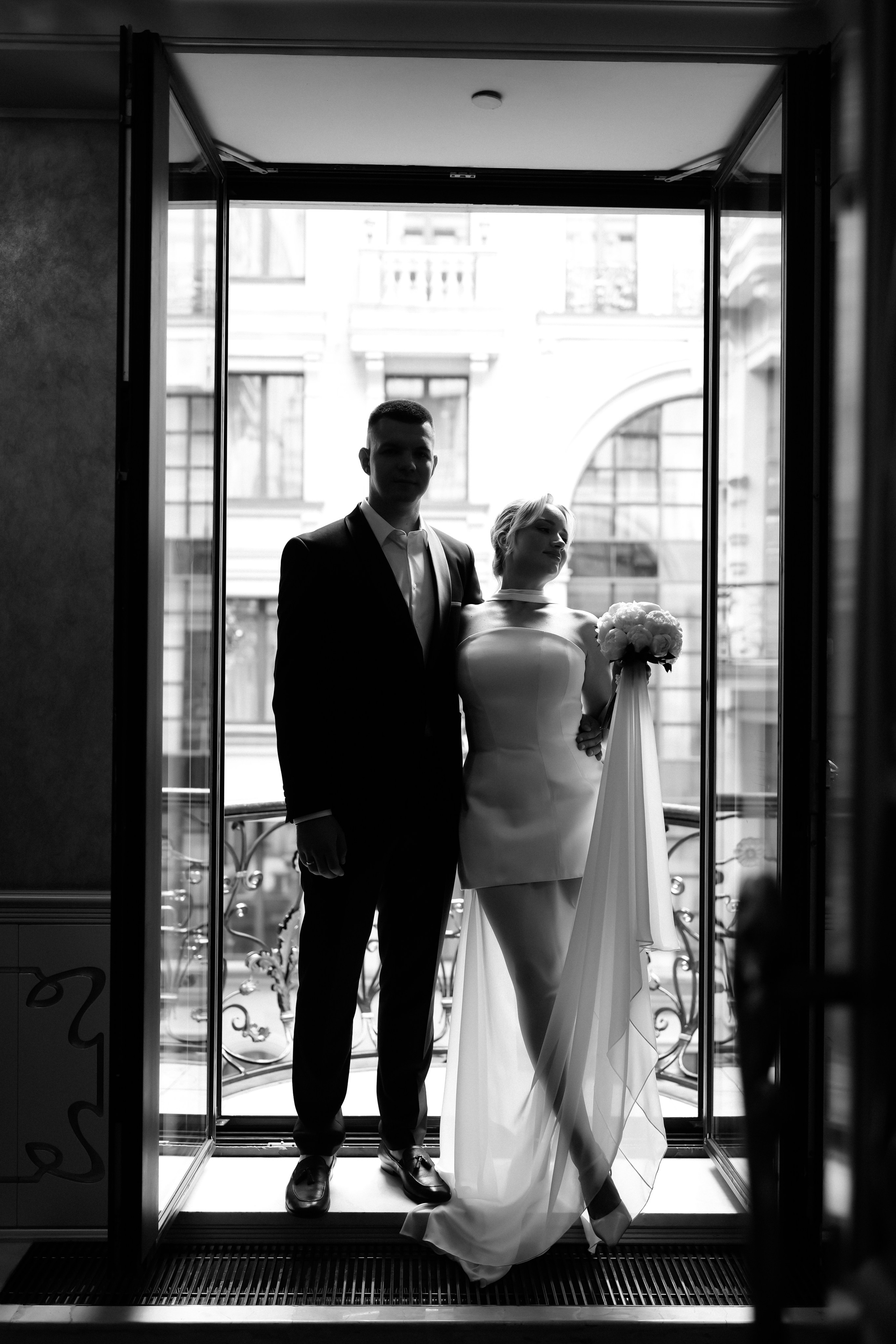 Laura and Artem's Wedding at the St. Regis Hotel. Свадебный фотограф в Москве Людмила Яковлева