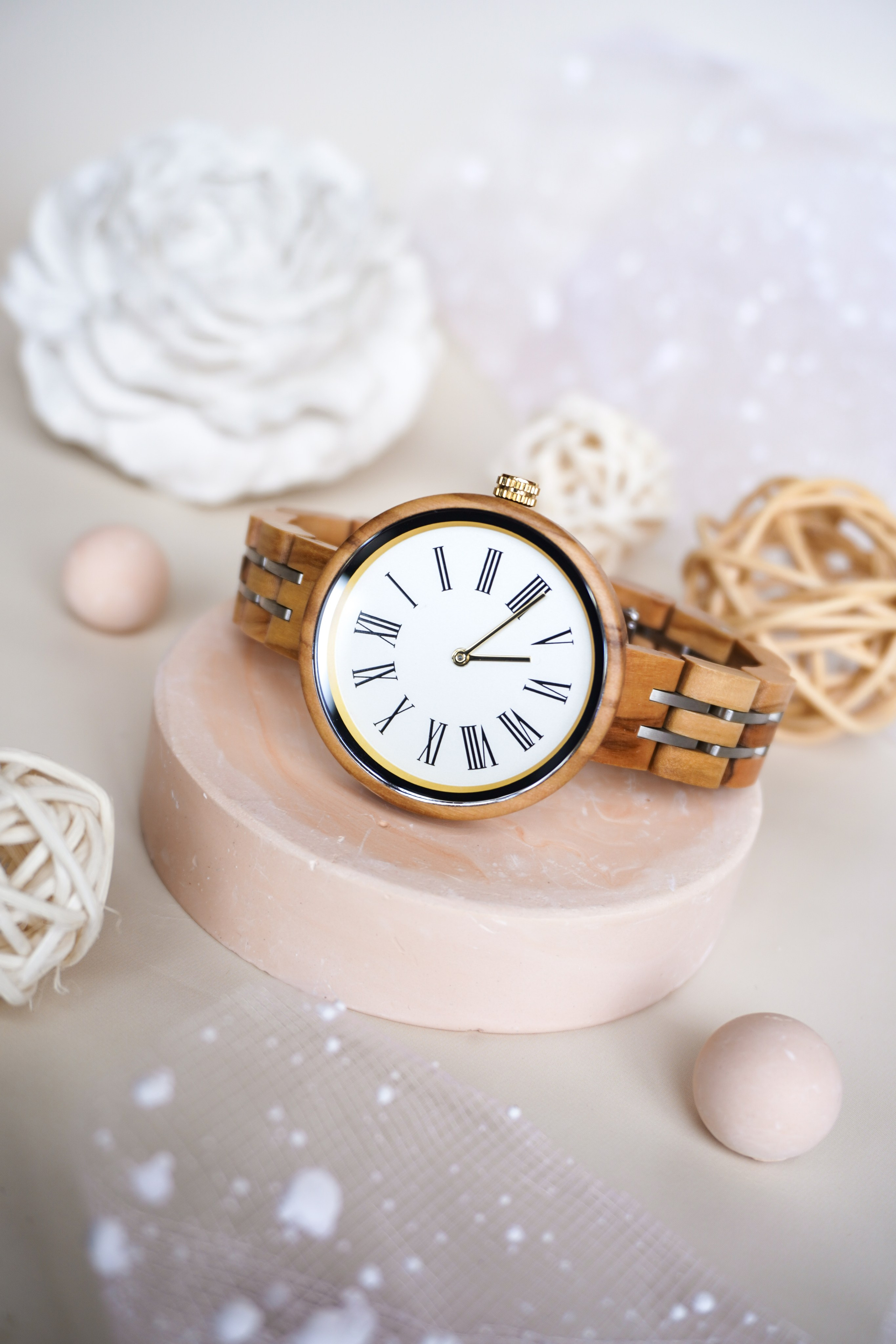 Часы. Кузнецова Мария — профессиональный фотограф в Санкт-Петербурге | Предметная фотосъёмка, модельные тесты, актёрское портфолио, концерты