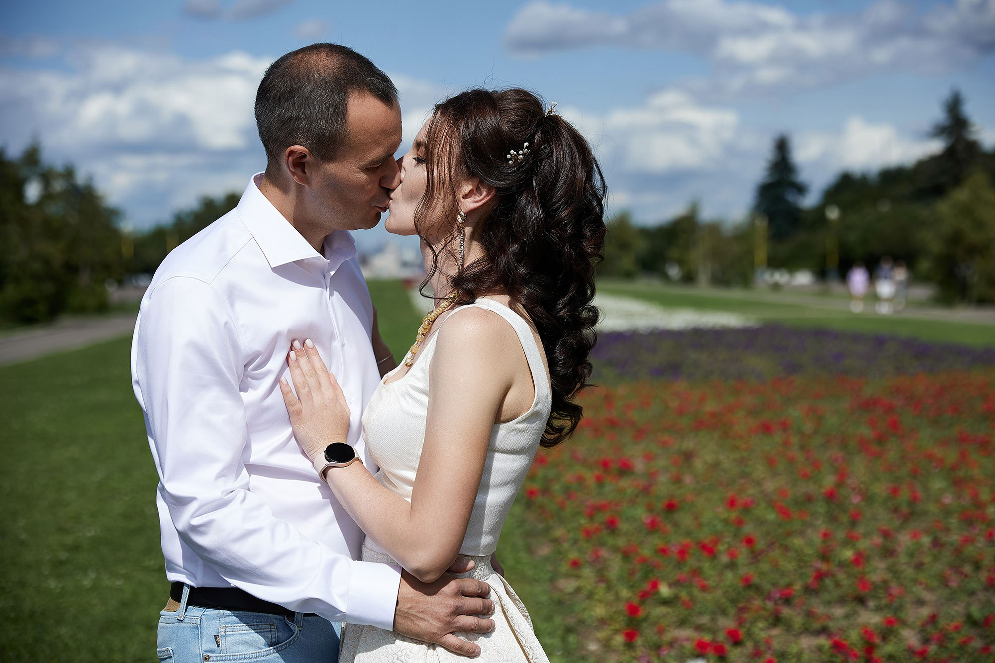 Прогулка, фотосессия жениха и невесты. Свадебная съемка. Фотограф в Москве Валерий Боцман