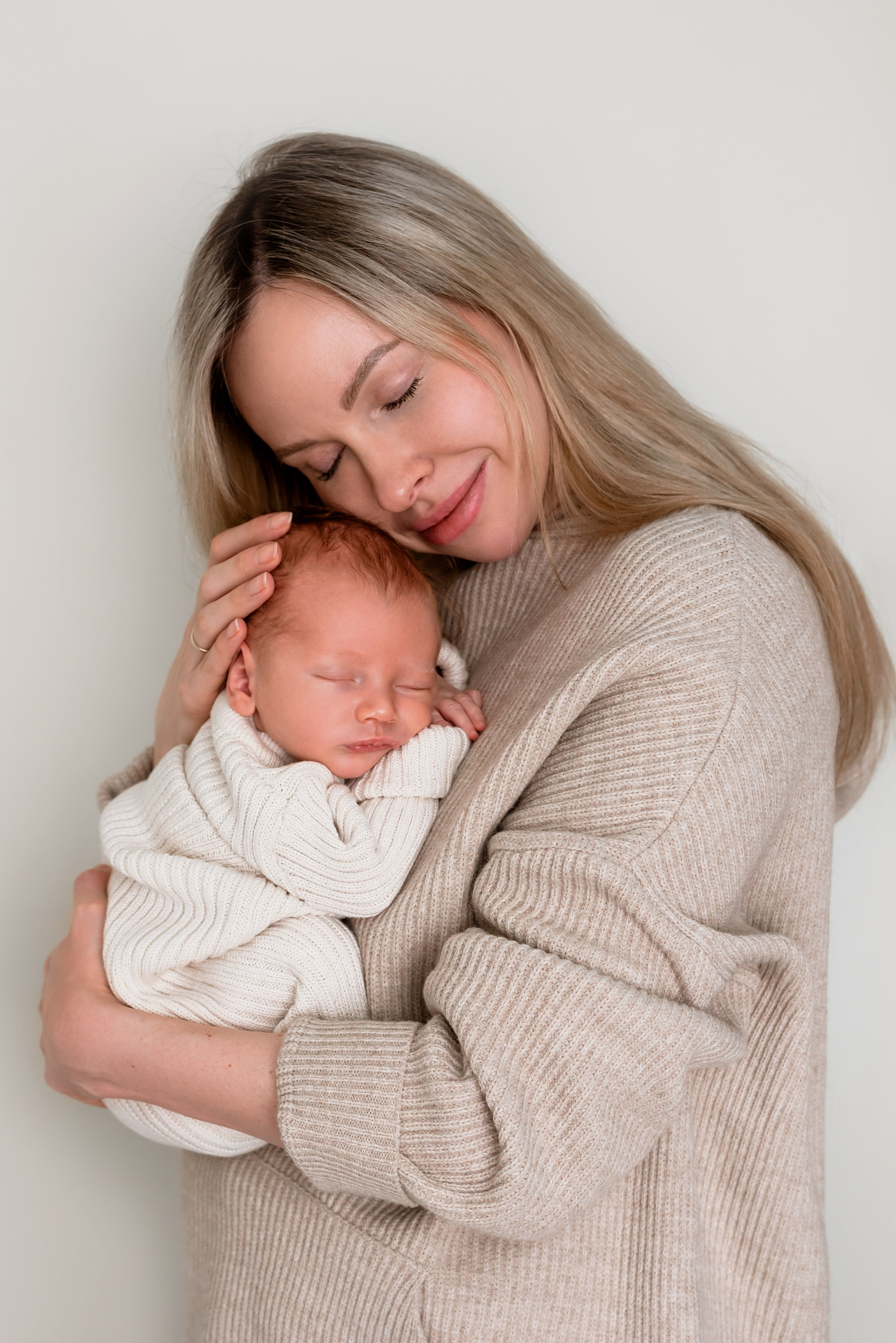 Фотограф новорожденных в городе Екатеринбург, Дегтярск, Ревда newborn. Фотограф новорожденных в Екатеринбурге Анастасия Карманова