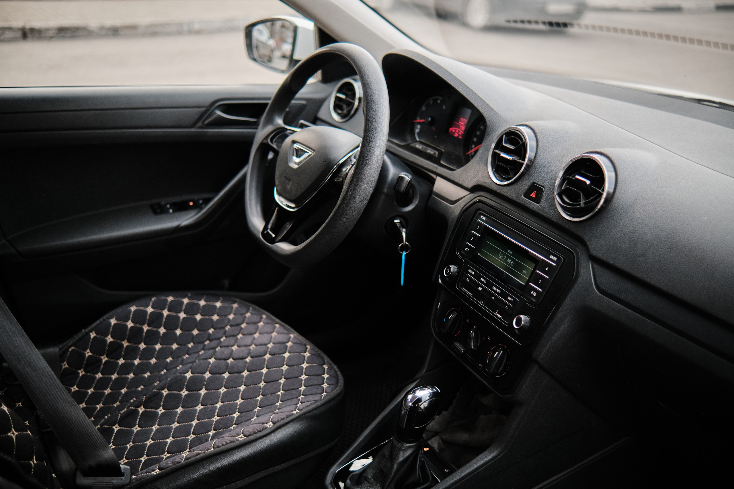 Новый автопарк Яндекс такси в Новокузнецке. Свадебный и семейный фотограф в Новокузнецке Иван Иванов