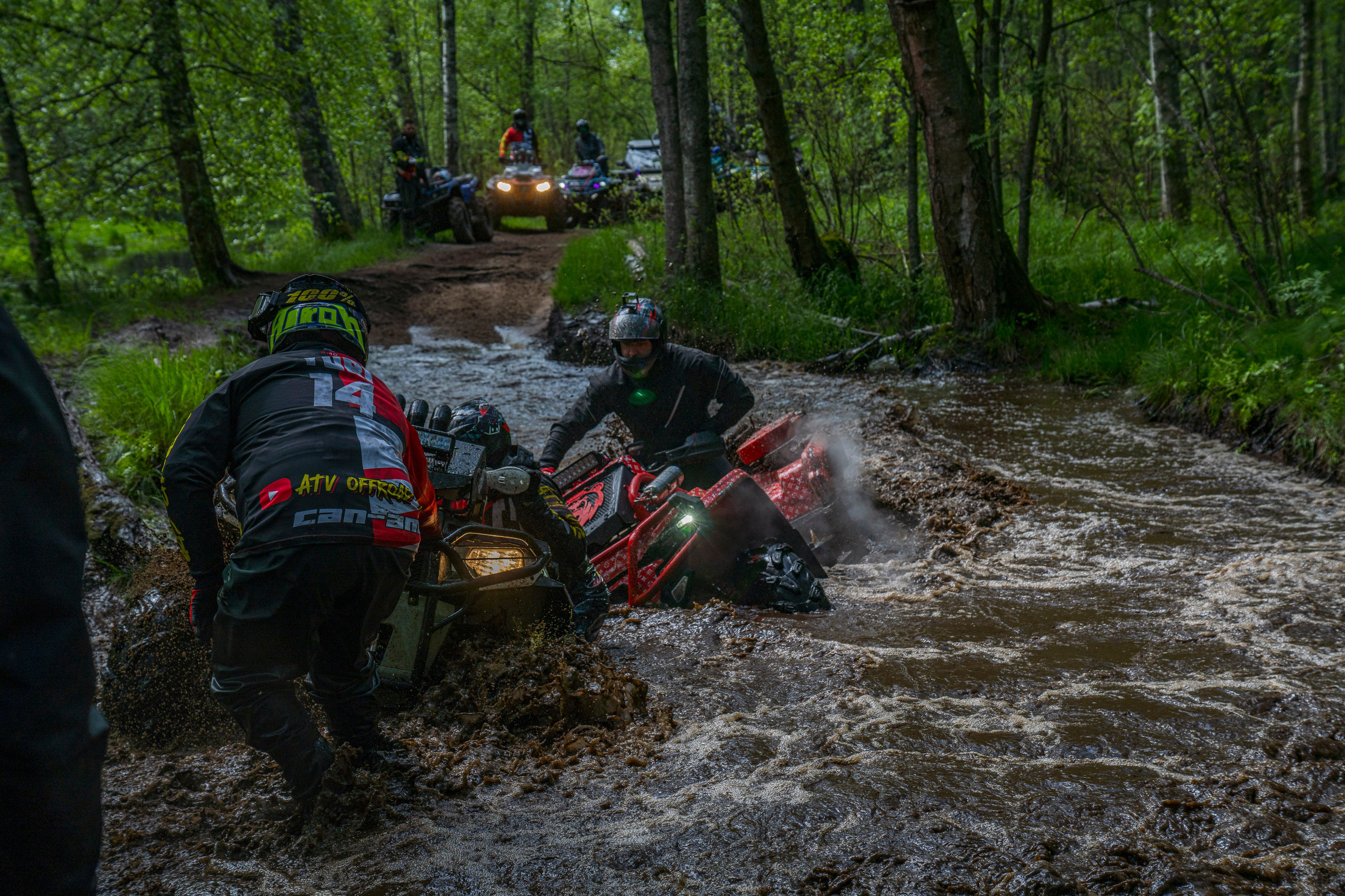RazVolution. Графический дизайнер Илья Левченко