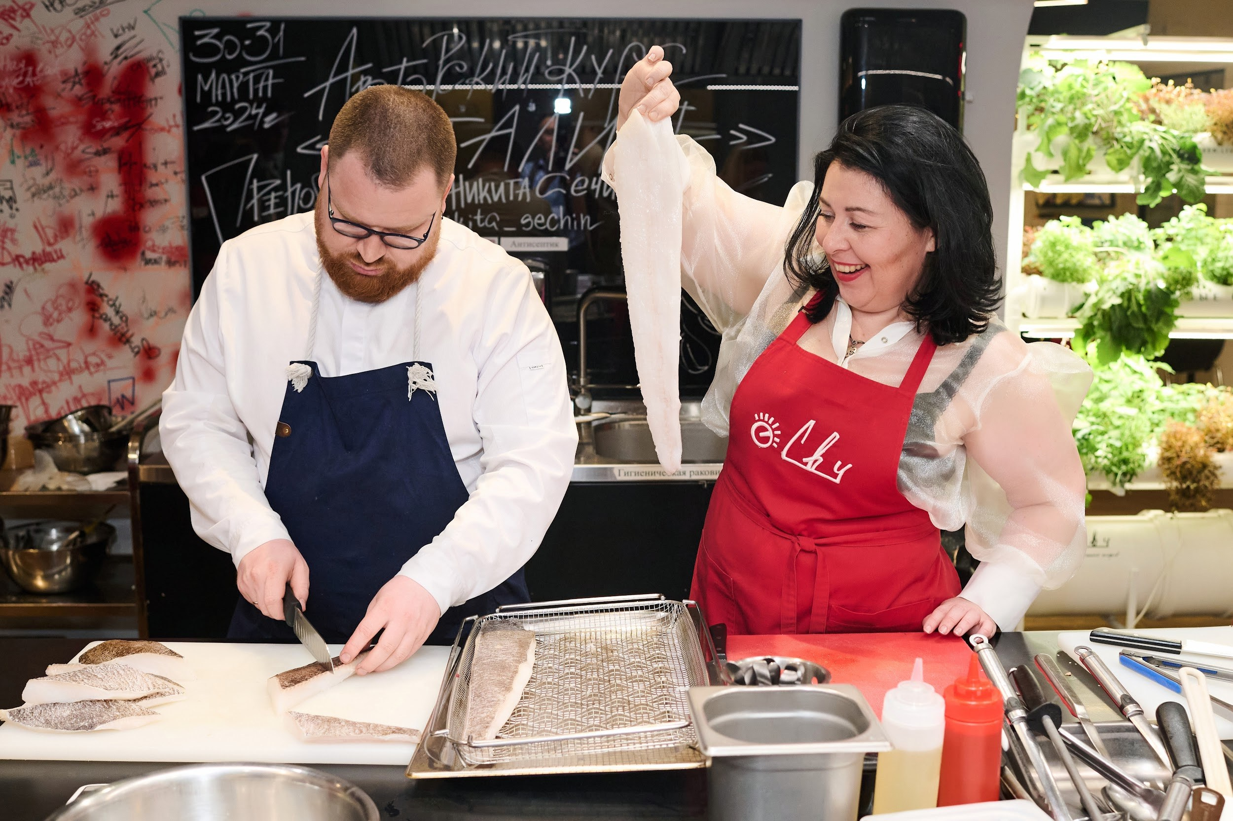 Кулинарный мастер-класс. Свадебный фотограф в Санкт-Петербурге Петергофе Пушкине Саша Галлс / Александр Галлс