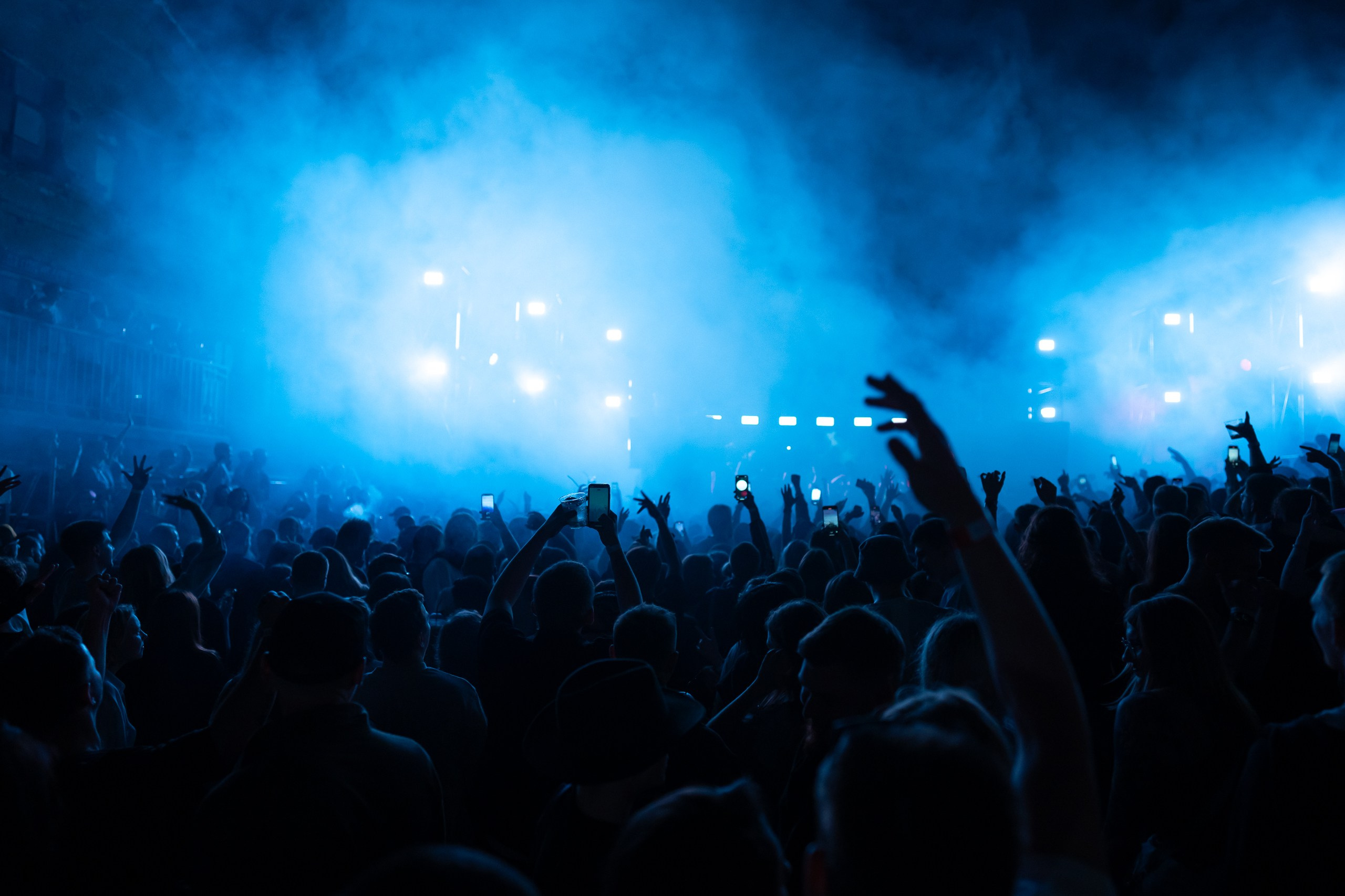 Metro Gorkovskaya Port June 1506. Sunnyman