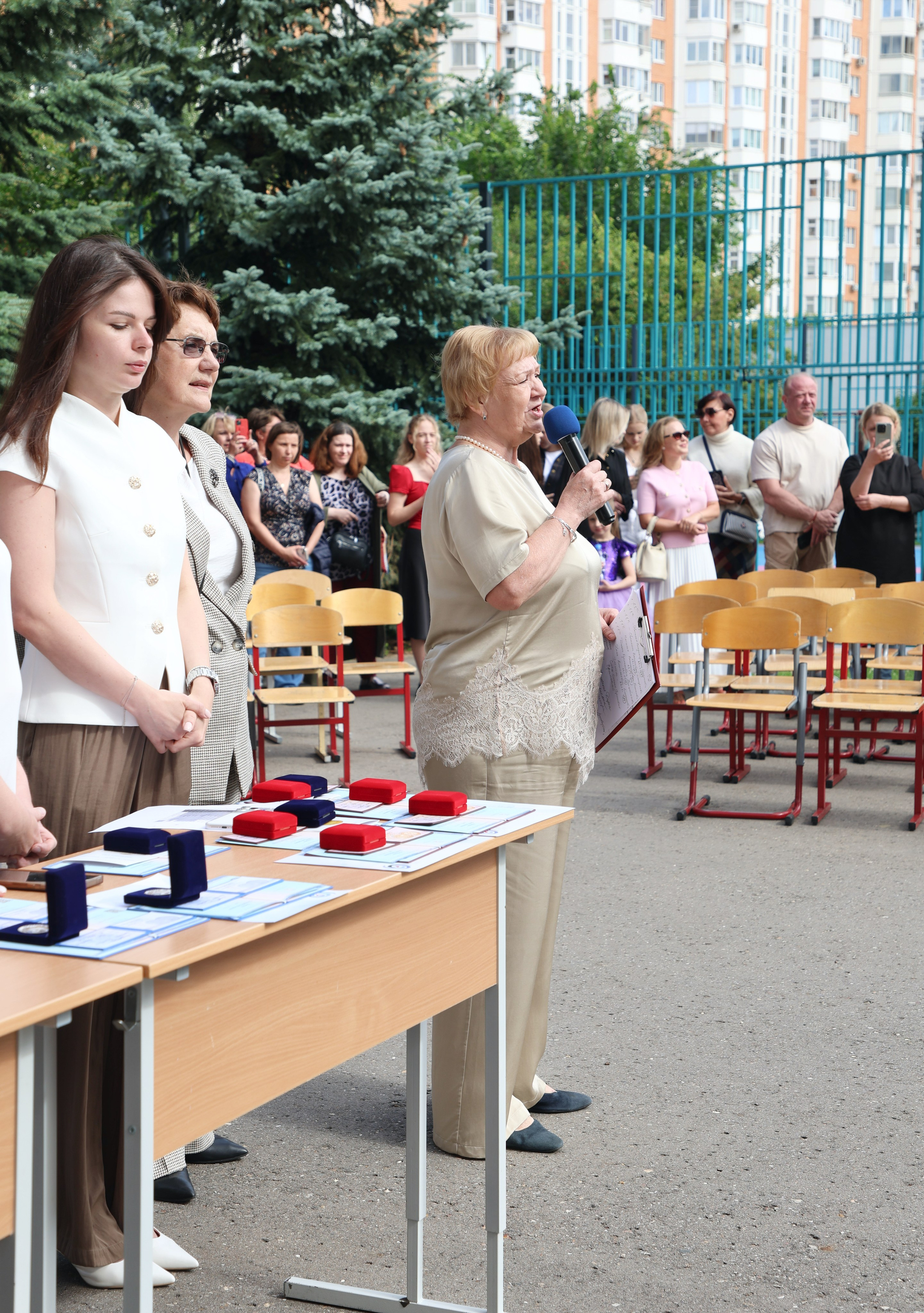26/06/26. Школьные выпускные альбомы в Москве Марина Николаева