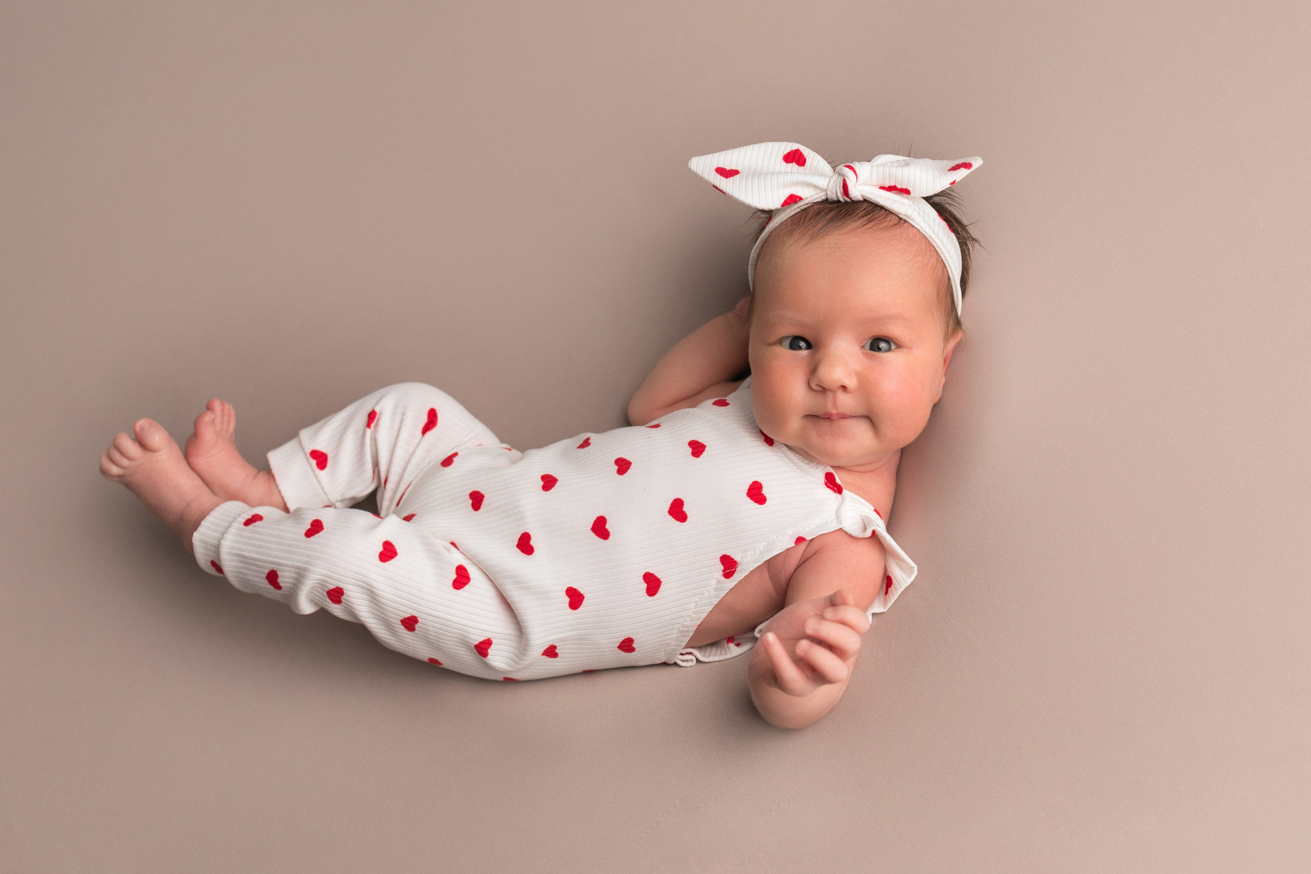 Девочки. Фотограф новорожденных в Омске Анастасия Моисеева