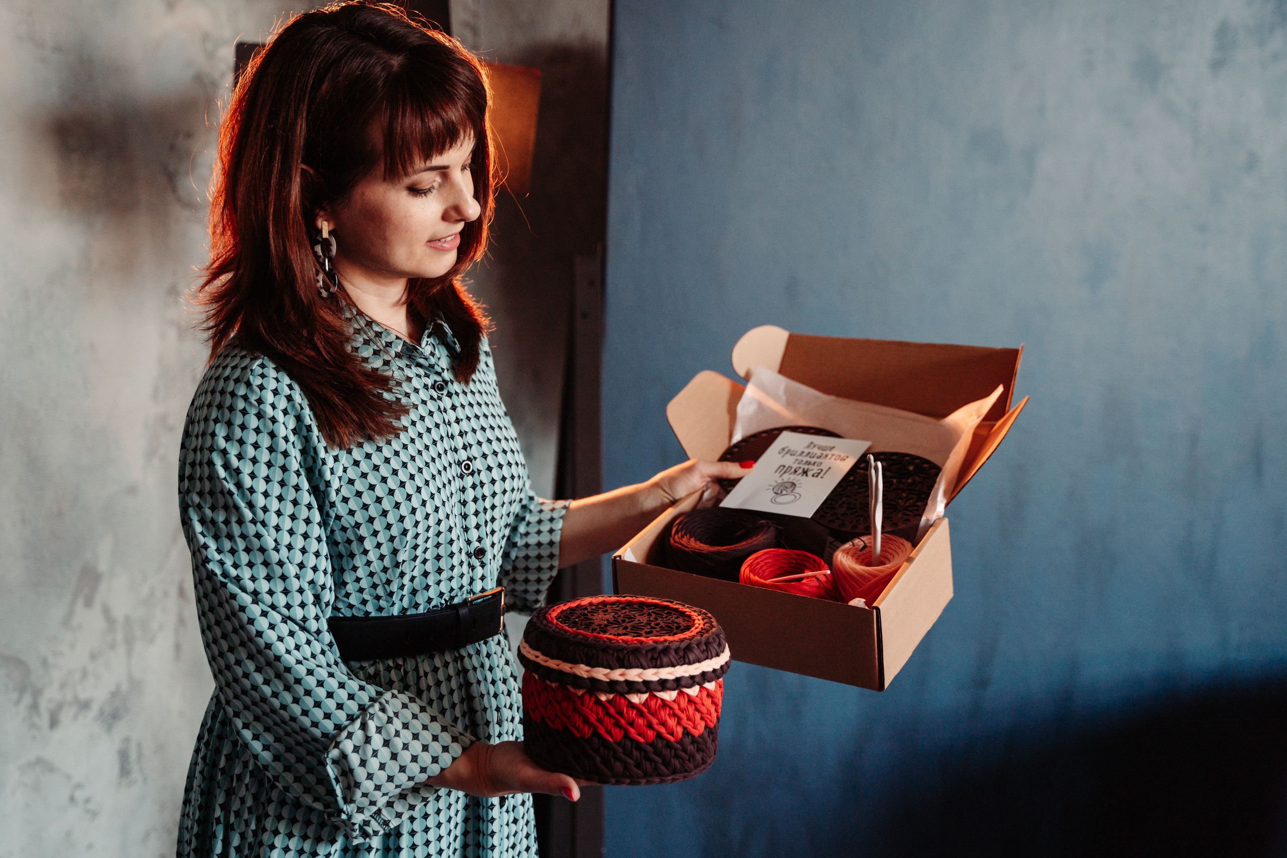 Светлана. Производство трикотажной пряжи, продажа наборов для творчества. Семейный и бренд фотограф