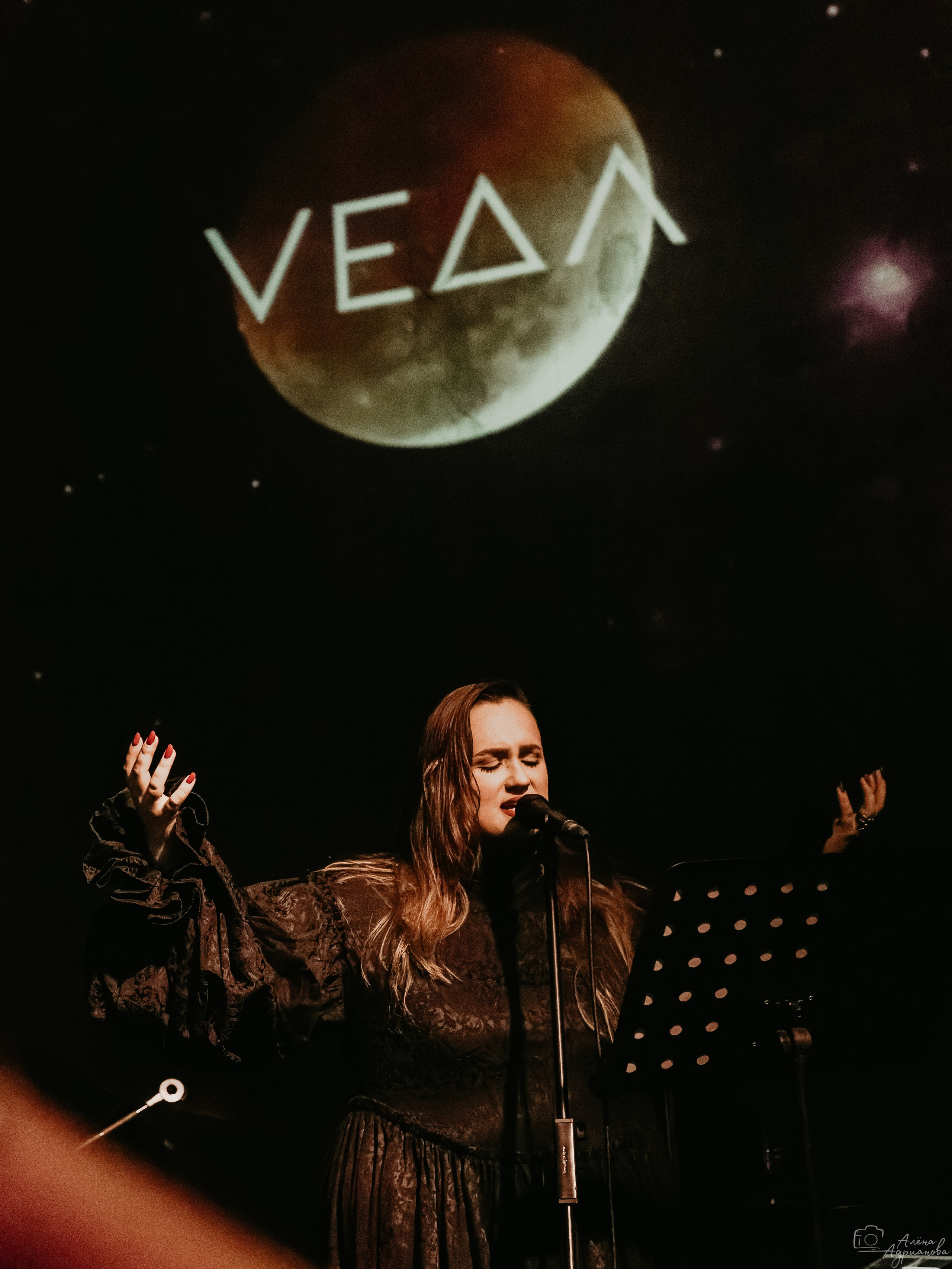 VЕДА, фоторепортаж, СПб, Ласточка, 19.09.2026. Алена Адрианова: фотограф в Санкт-Петербурге