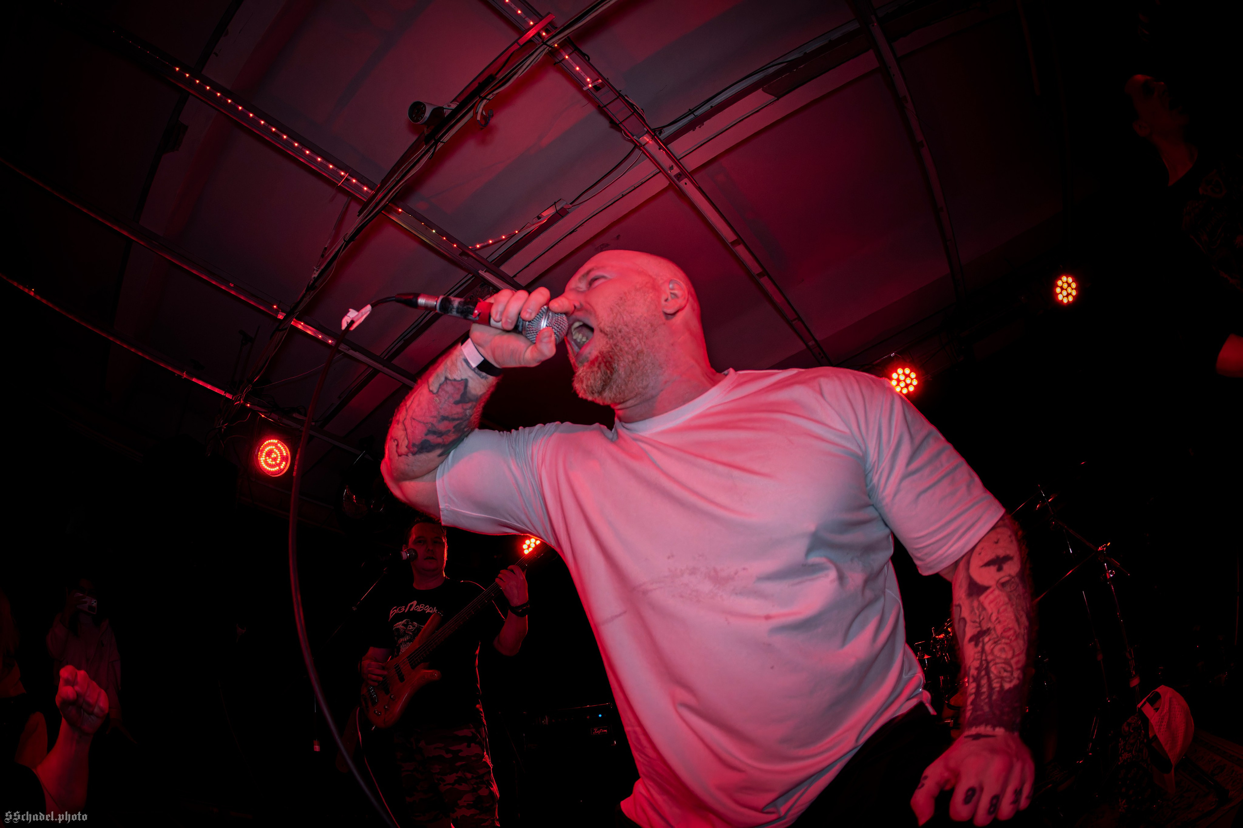 Mayday Massacre: Hardcore vs Death Metal // Без Поводка 02.05.25. We will make everything metal!