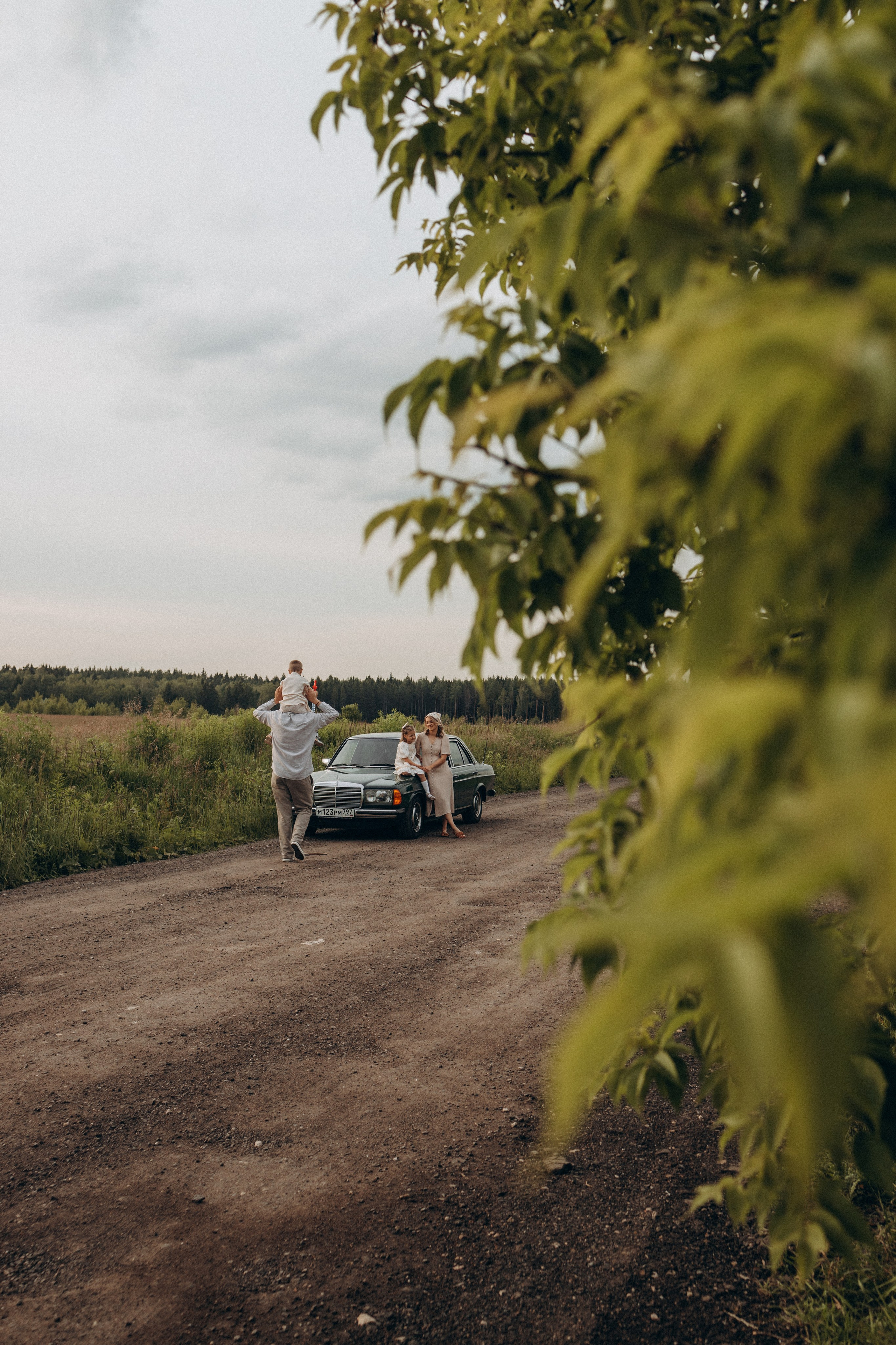 Гитара и закат. Семейный и женский фотограф в Москве Коновалова Олеся