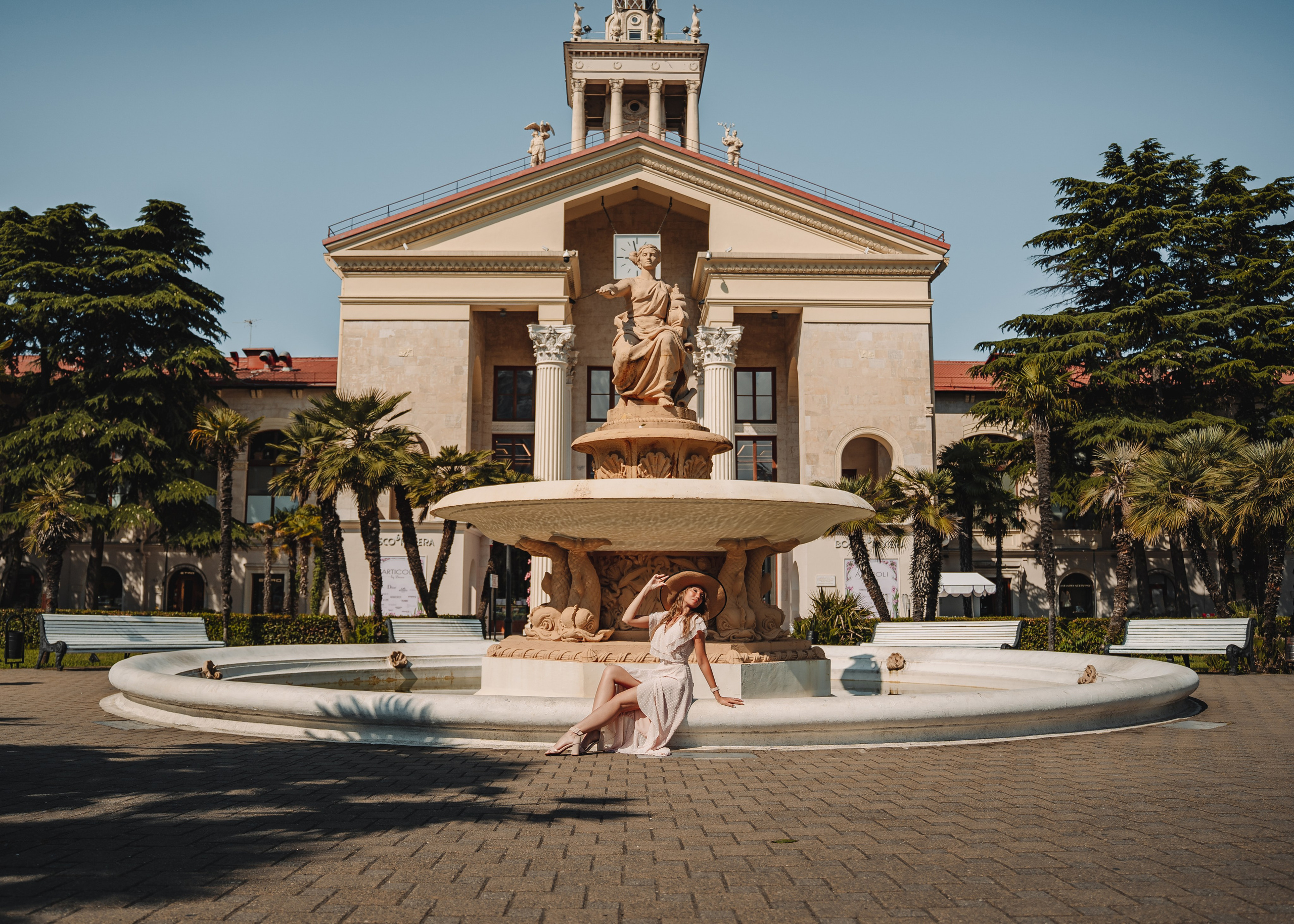 Место для фотосессии в Сочи, Адлере. Красивые свадебные фотосессии. Алина Бернд — свадебный и индивидуальный фотограф в Сочи и Адлере