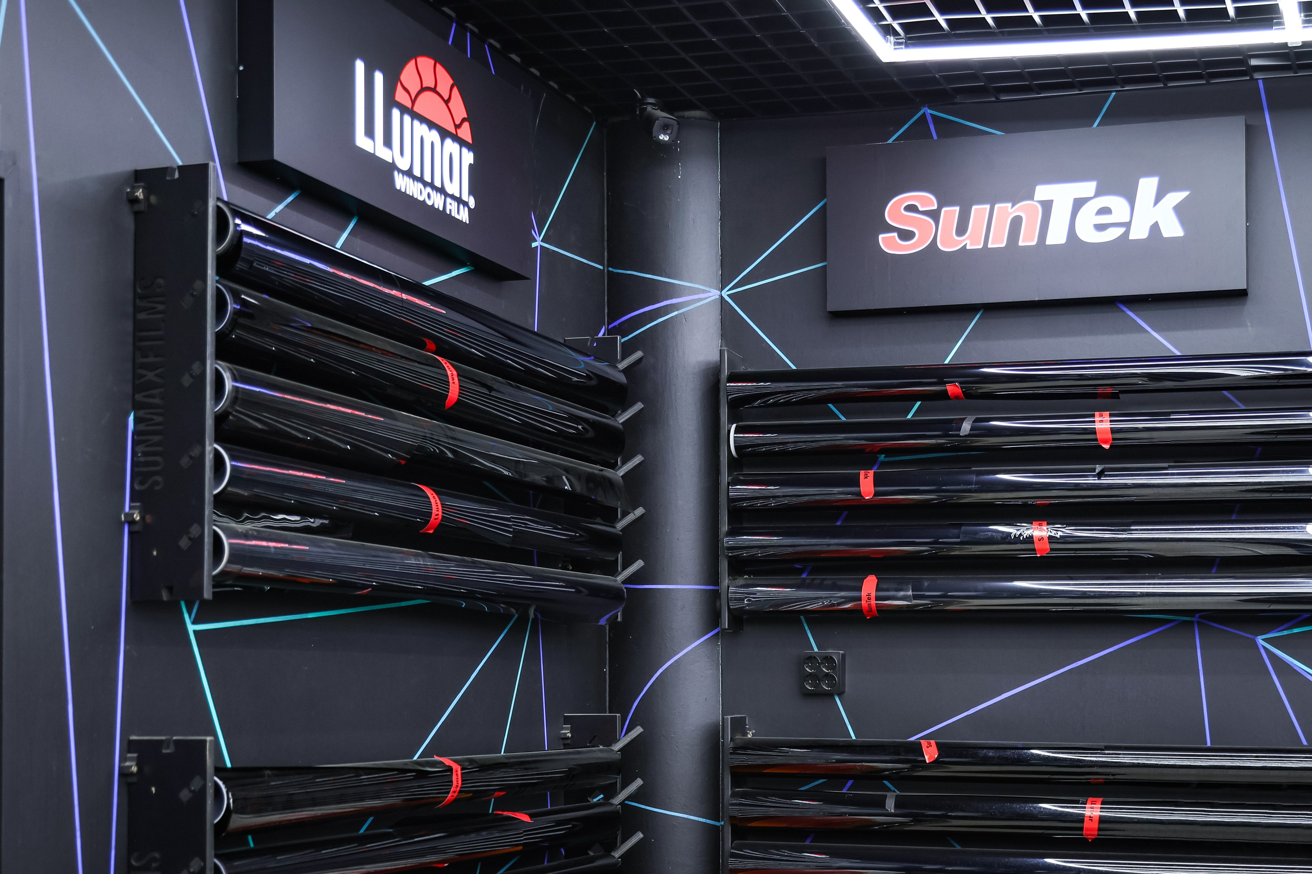 LUXE AUTO DETAILING. Mixturecaptures