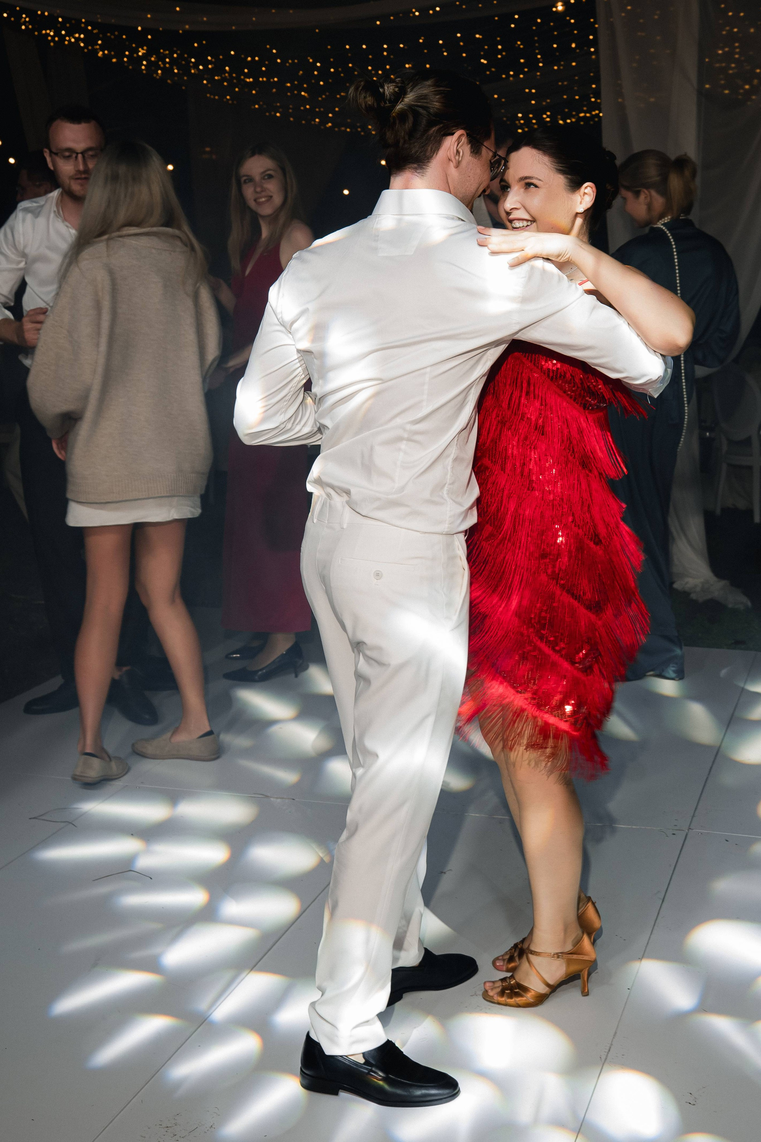 Once in October. Wedding & Documentary Photographer based in Nuremberg — available across Europe & Turkey | Vitalii Nasonov