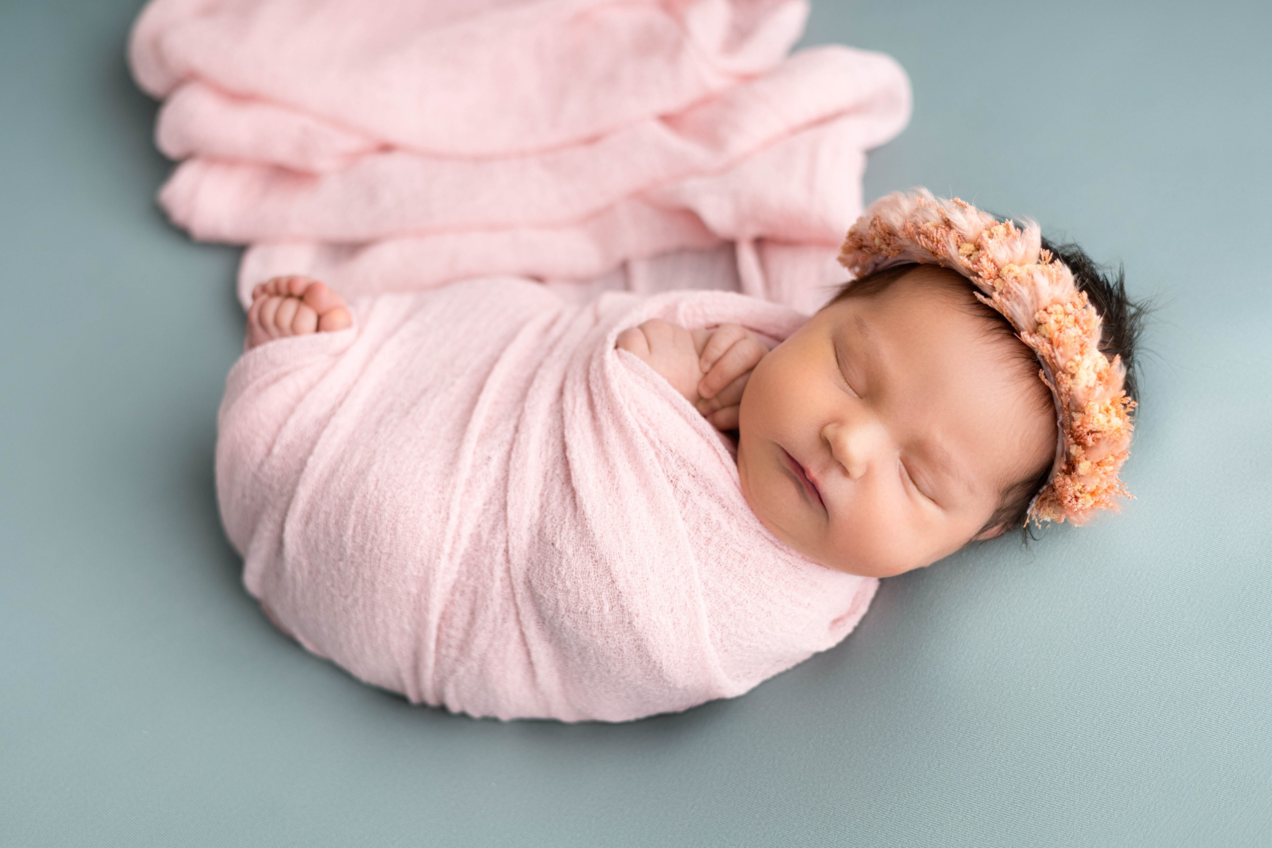 Новорожденные. Фотограф новорожденных Новосибирск