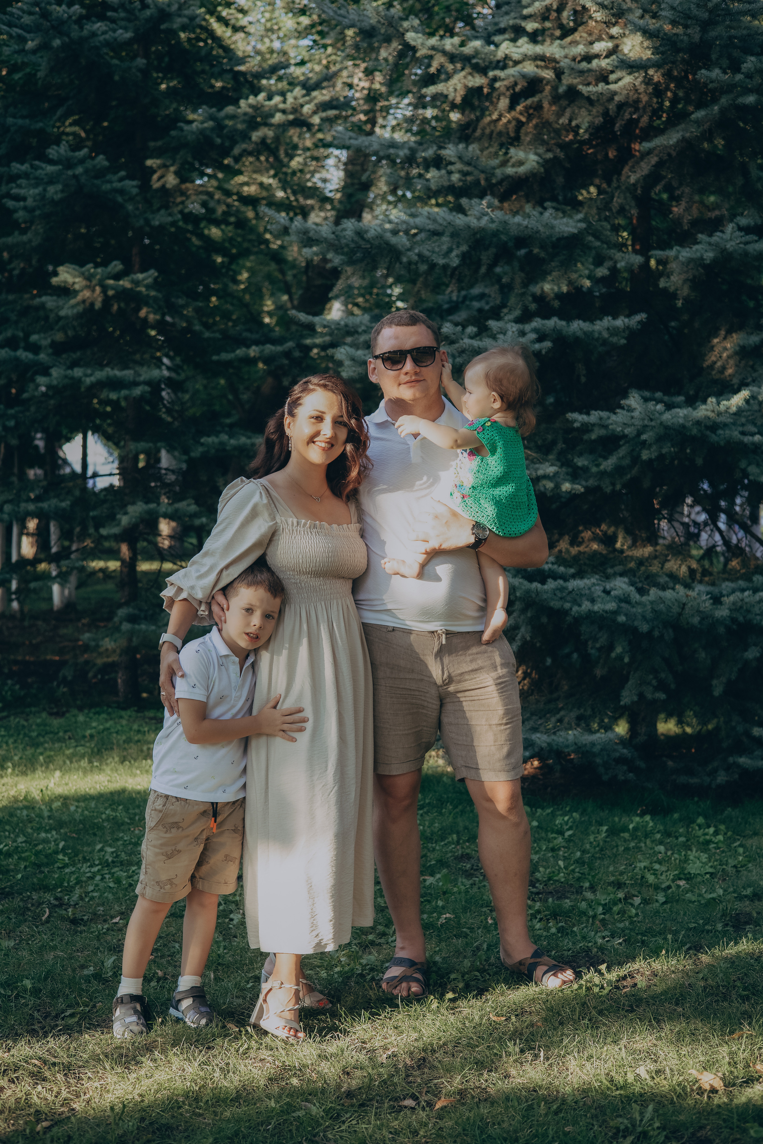 Алексей, Алена, Андрей и Василиса. Семейный фотограф в Сочи Любовь Переседова