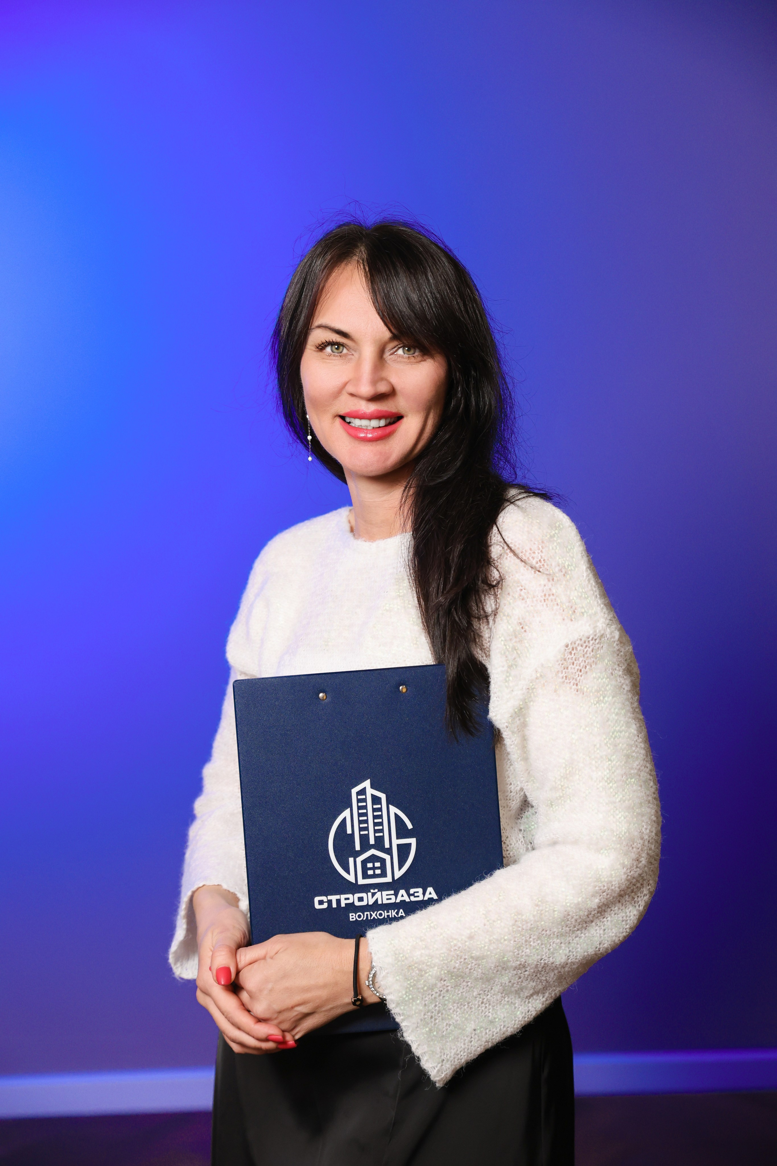 Выездные портреты для стройбазы «Волохонка». Снимаю съемки