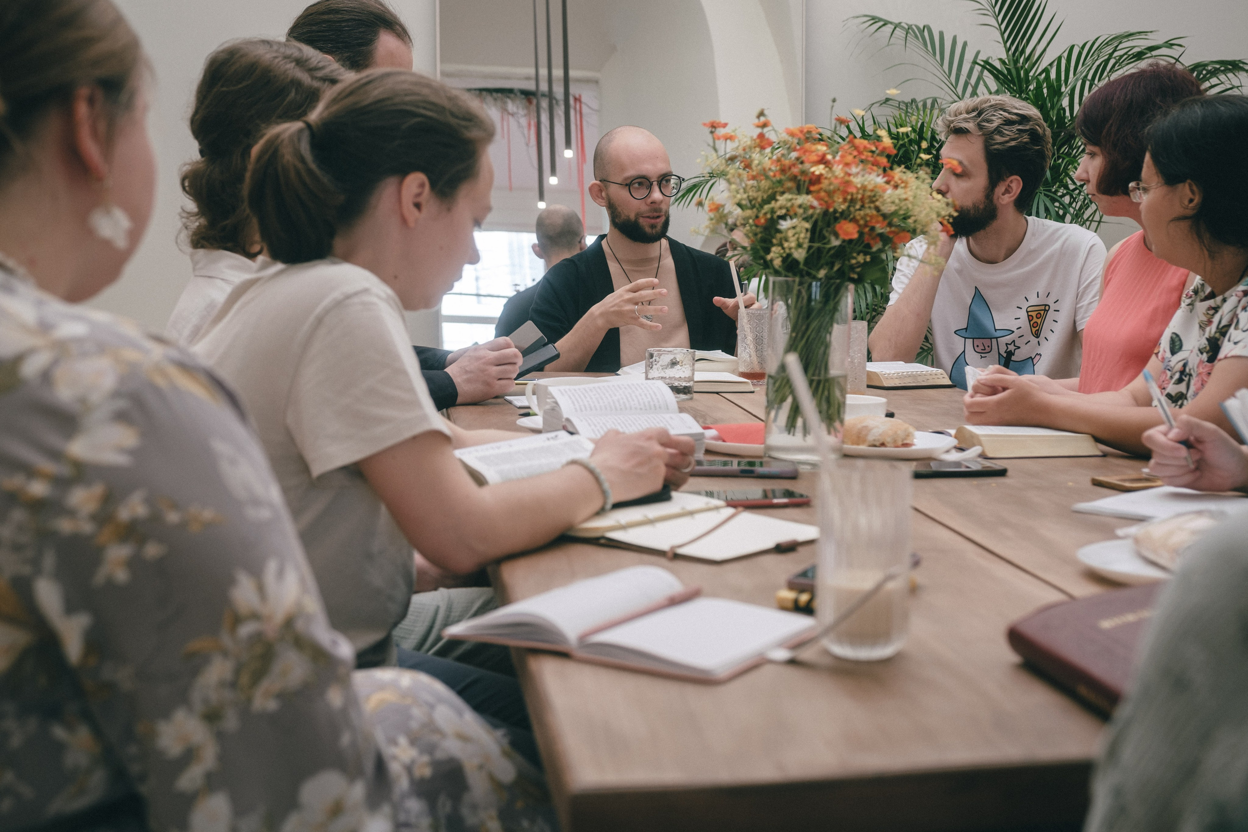Библейский завтрак 04.06.2024. Фотограф в Москве Максим Скоробогатов