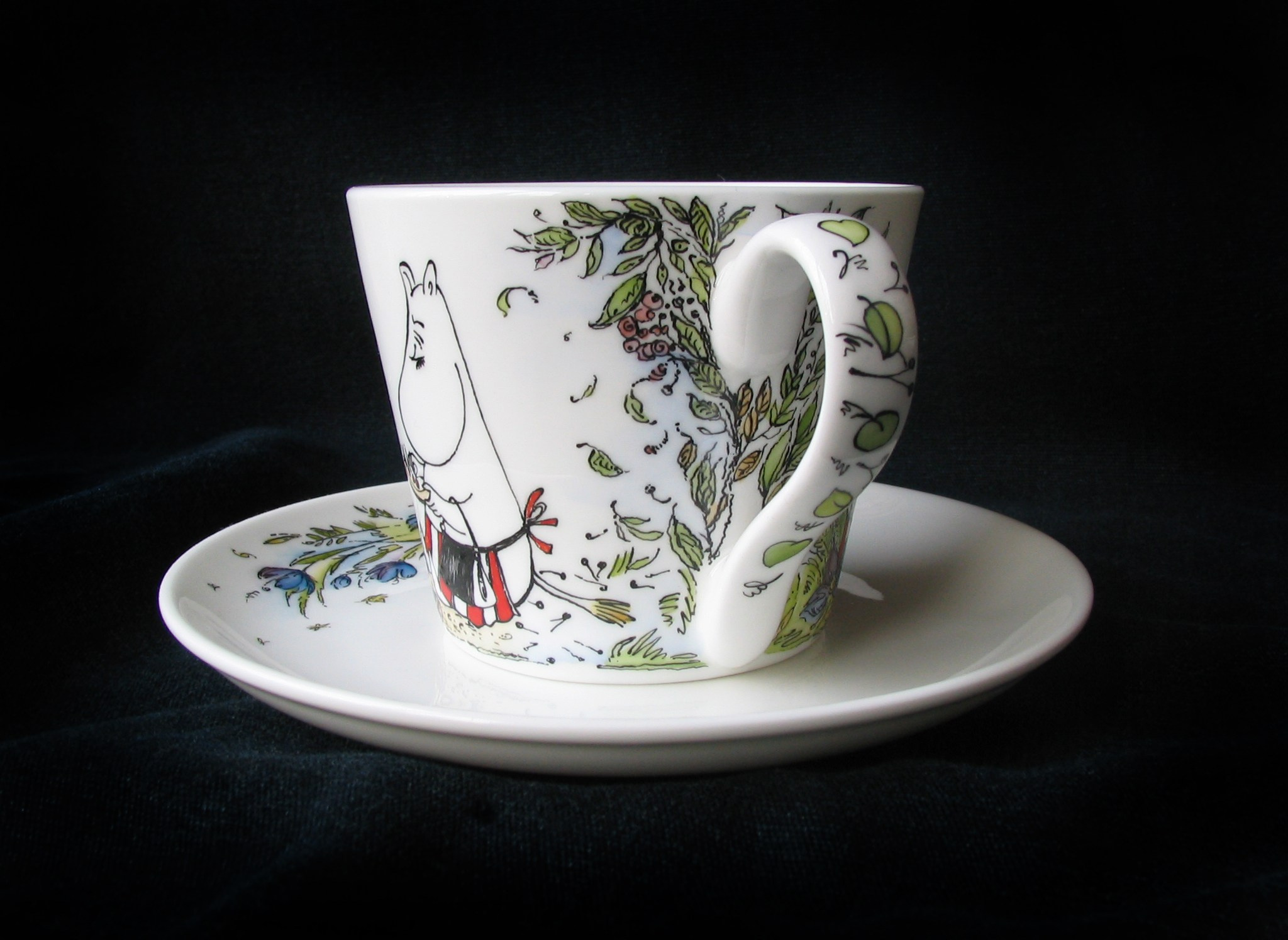 Чайная пара «Муми-тролли». Роспись фарфора на заказ