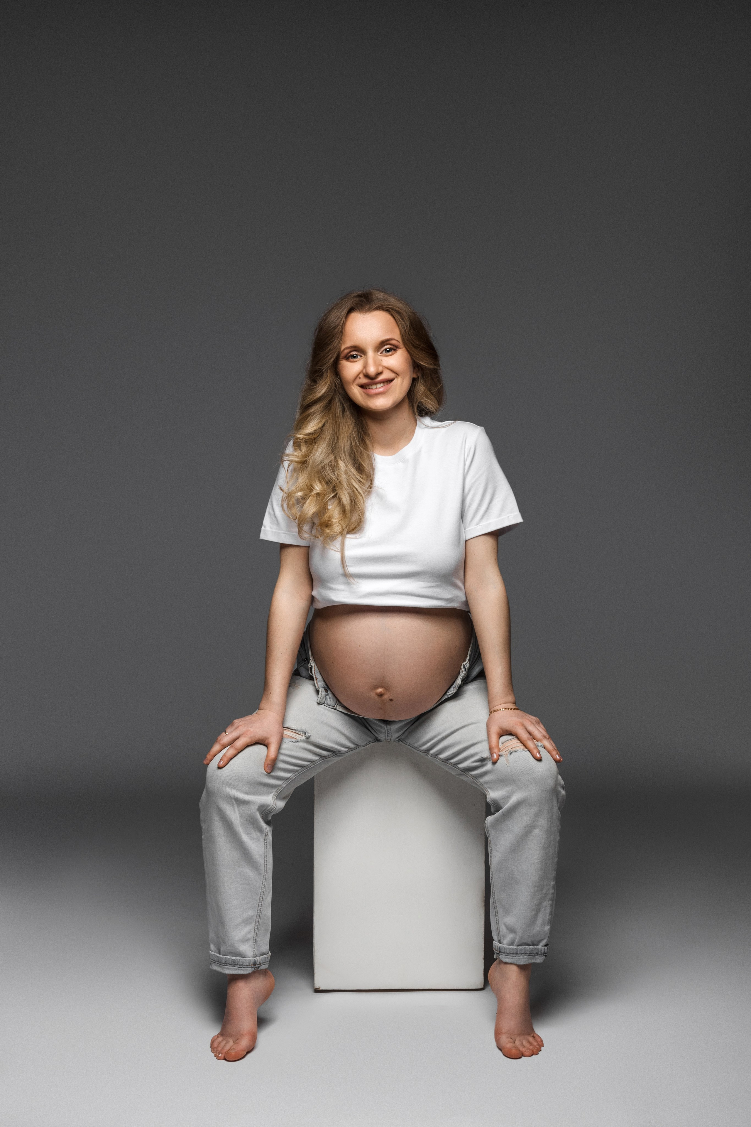 Беременность. Индивидуальные, семейные, студийные съемки в Серпухове и за пределами