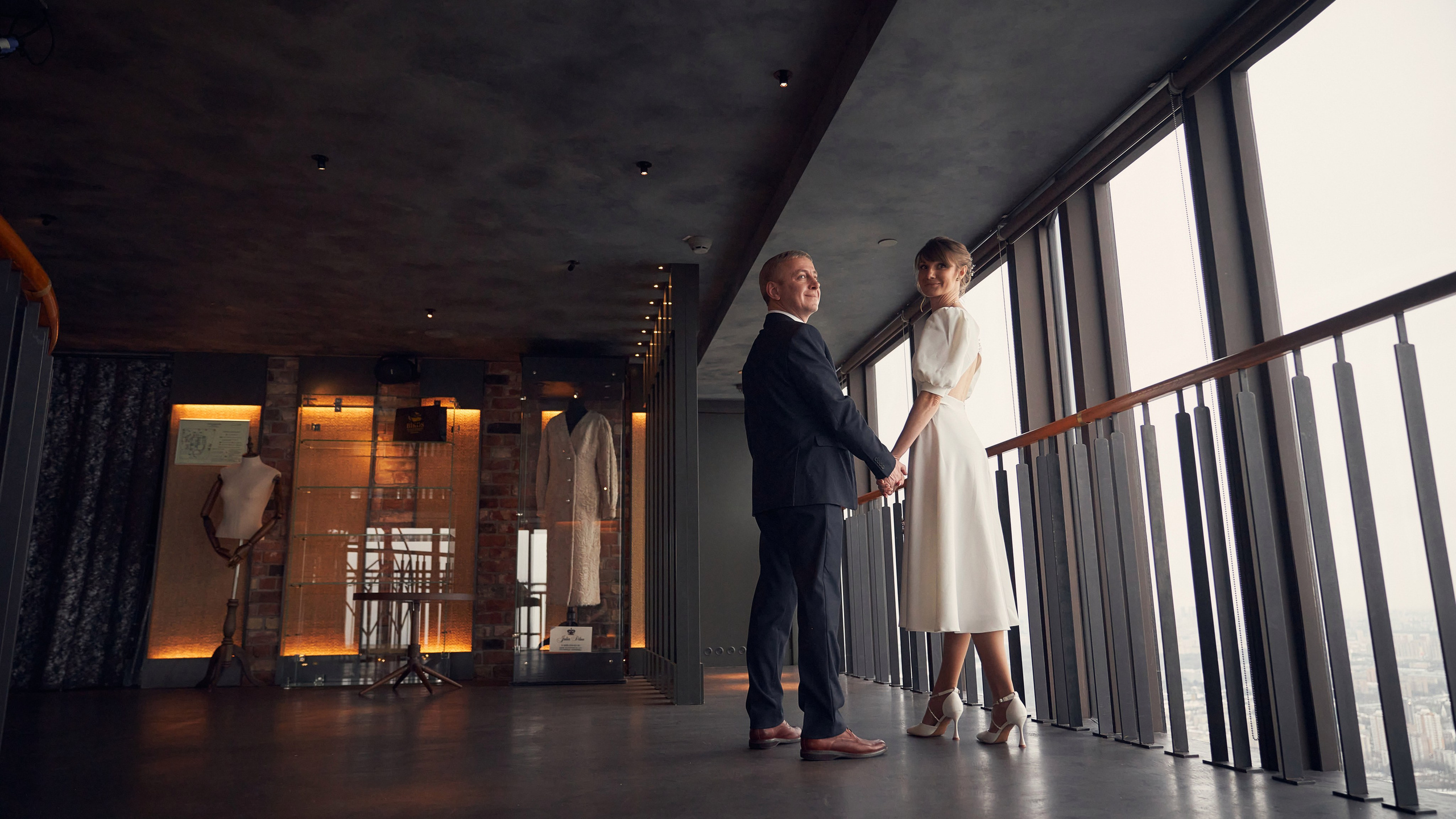 Свадебная Фотосессия в Москва-Сити, ресторан Birds