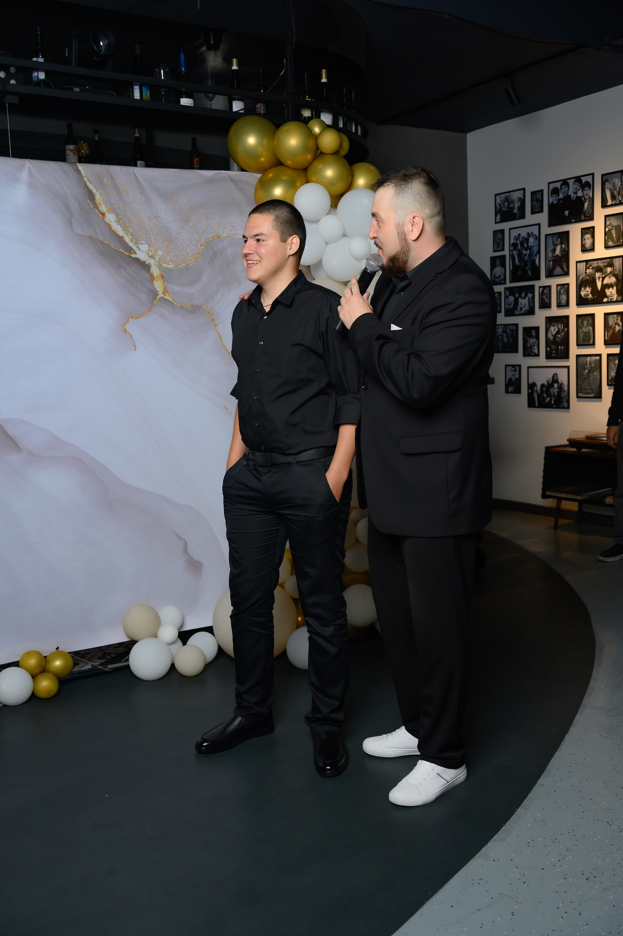 Выпускной 9 кл 2025. Семейный и детский фотограф в Новороссийске Лебедева Елена