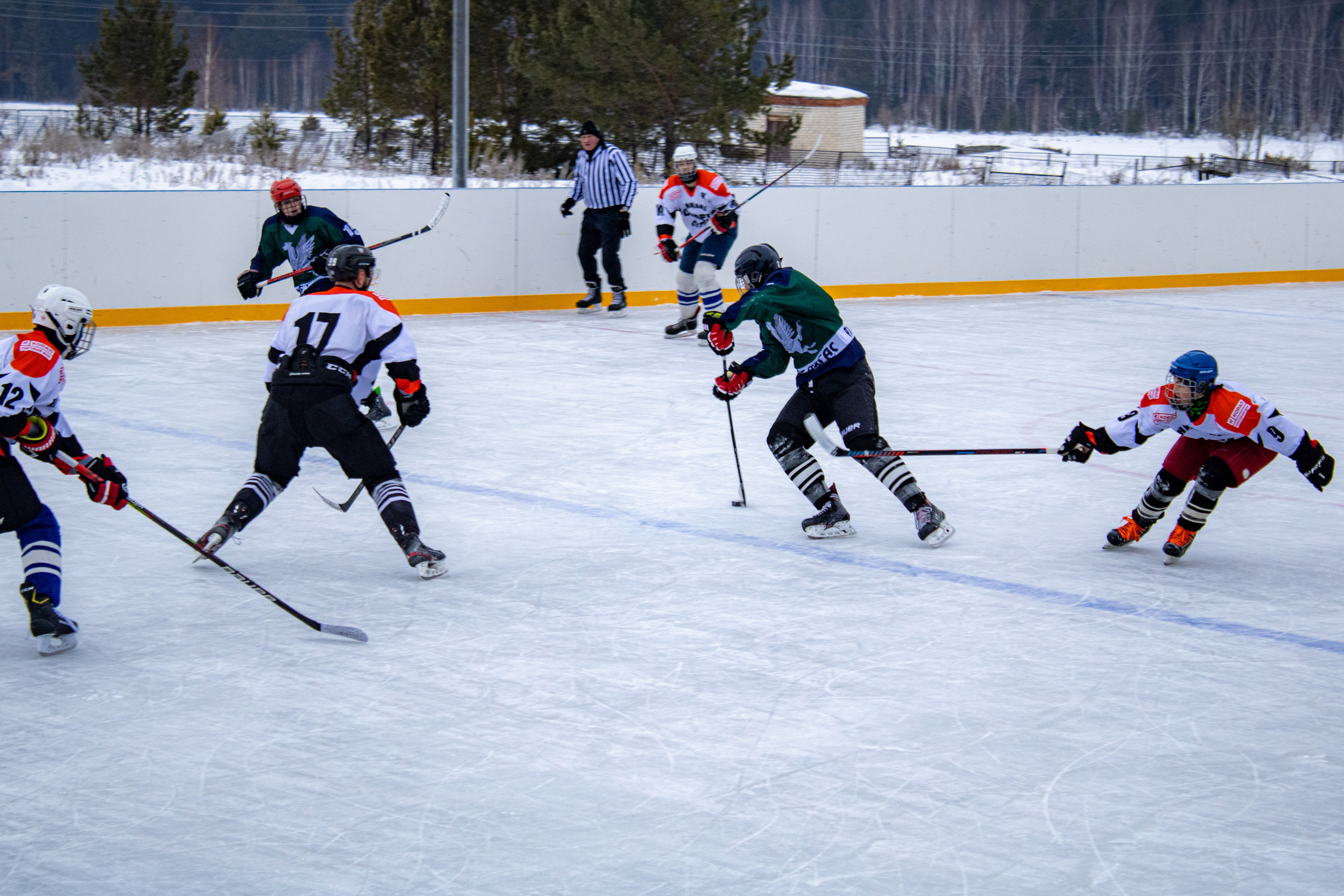 Хоккей г.п Атиг-г.Нижние Серги