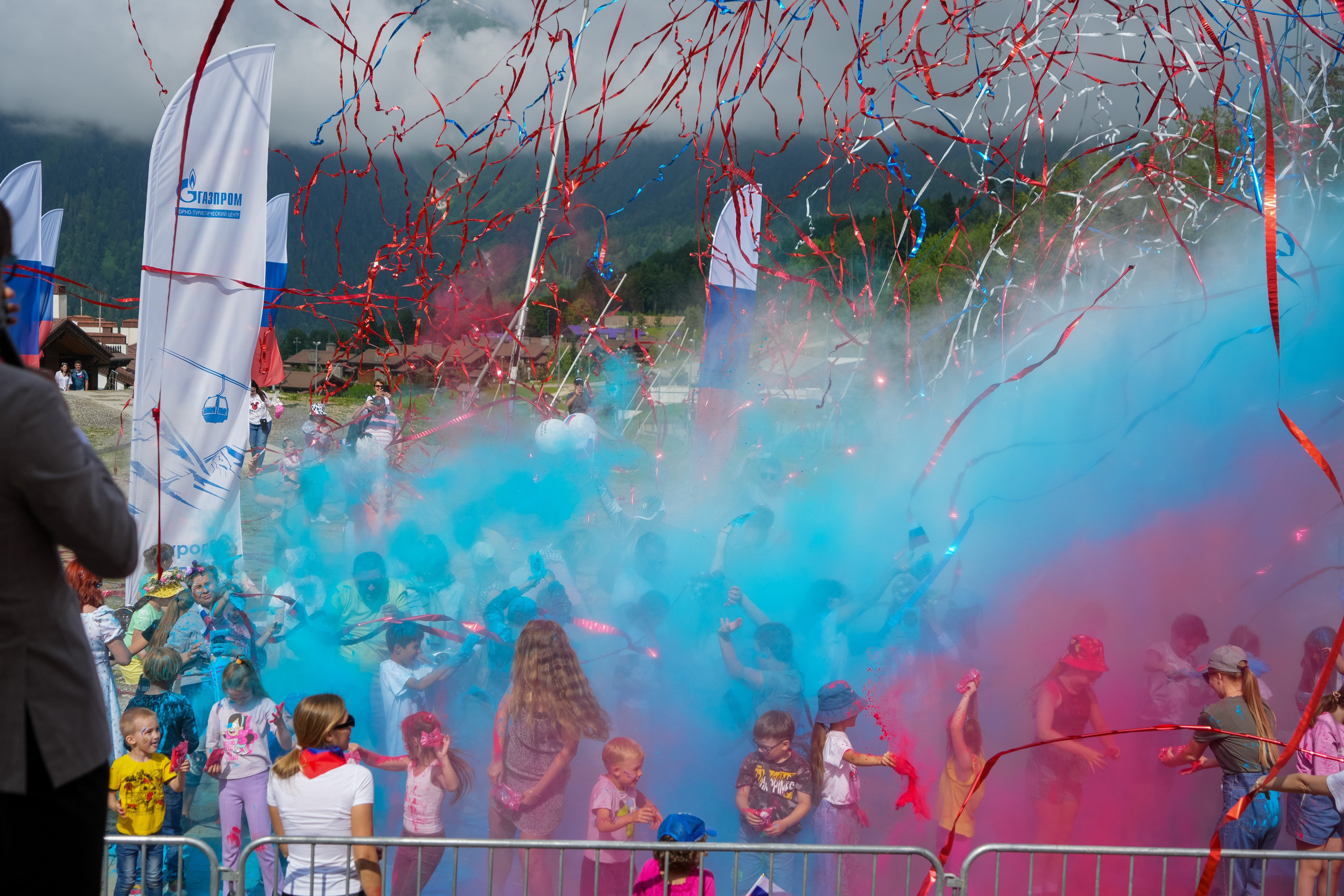 День России на курорте Газпром 2023. Репортажный фотограф в Красной Поляне и Сочи Павлюченко Екатерина