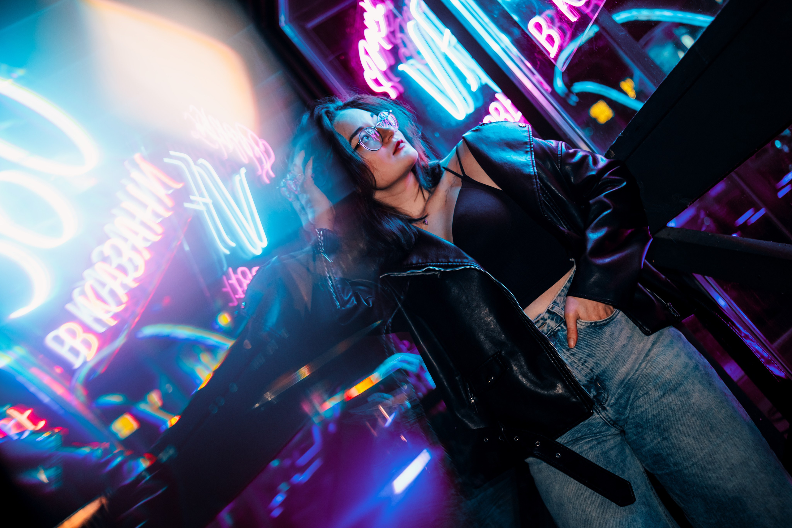 Юля | Палитра неоновых огней. Felixtones