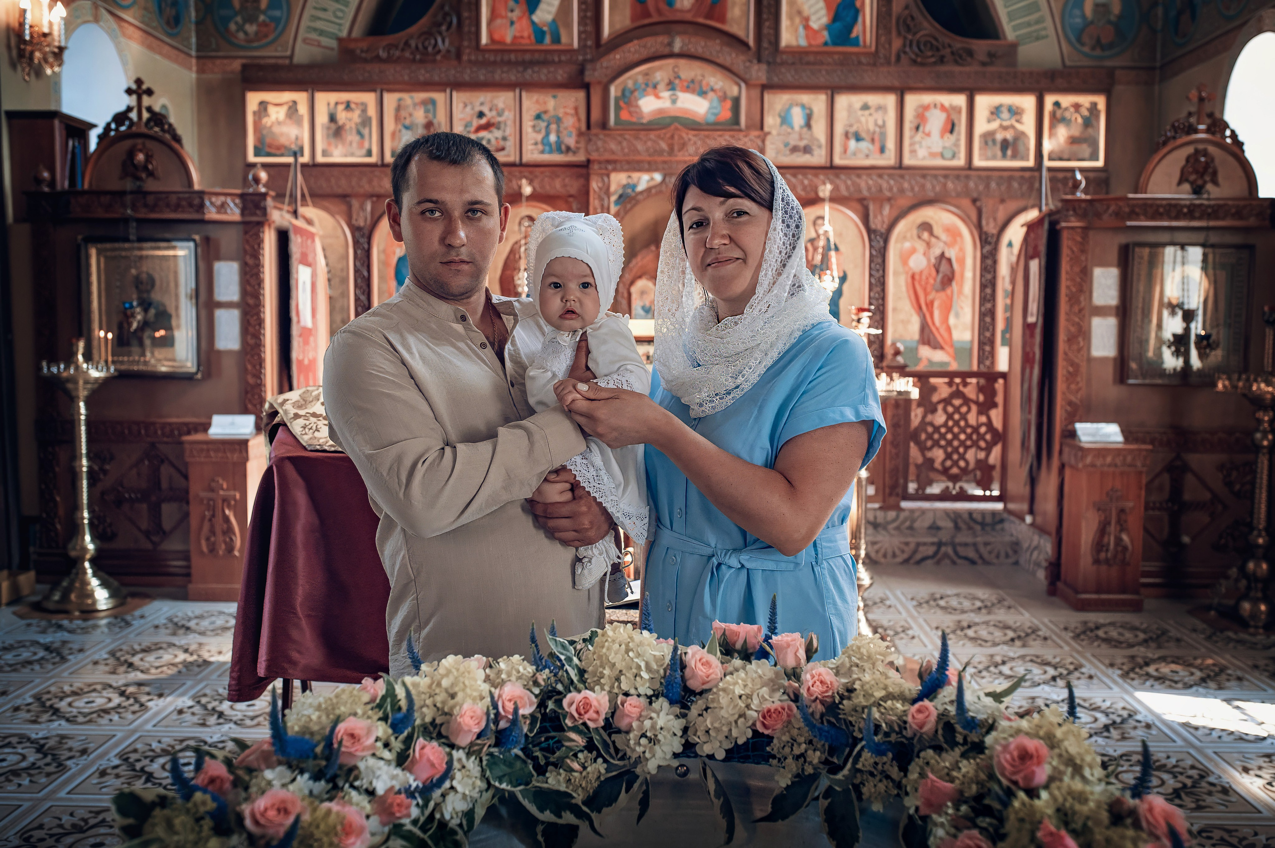 Съемка таинства крещения в Красноярске. Фотографы крещения/венчания  Красноярск Татьяна и Вячеслав Переваловы