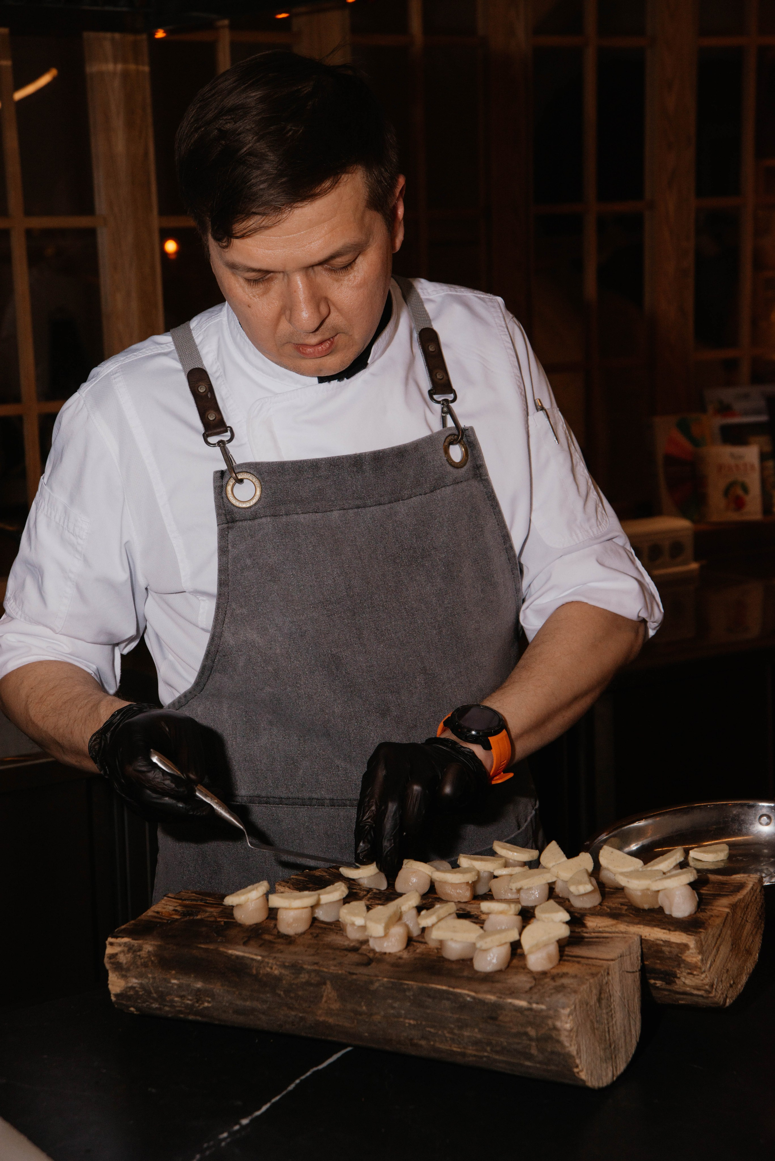 Шеф-тейбл в ресторане Ливингстон. Ксения Glossa. Портретный и репортажный фотограф в Самаре