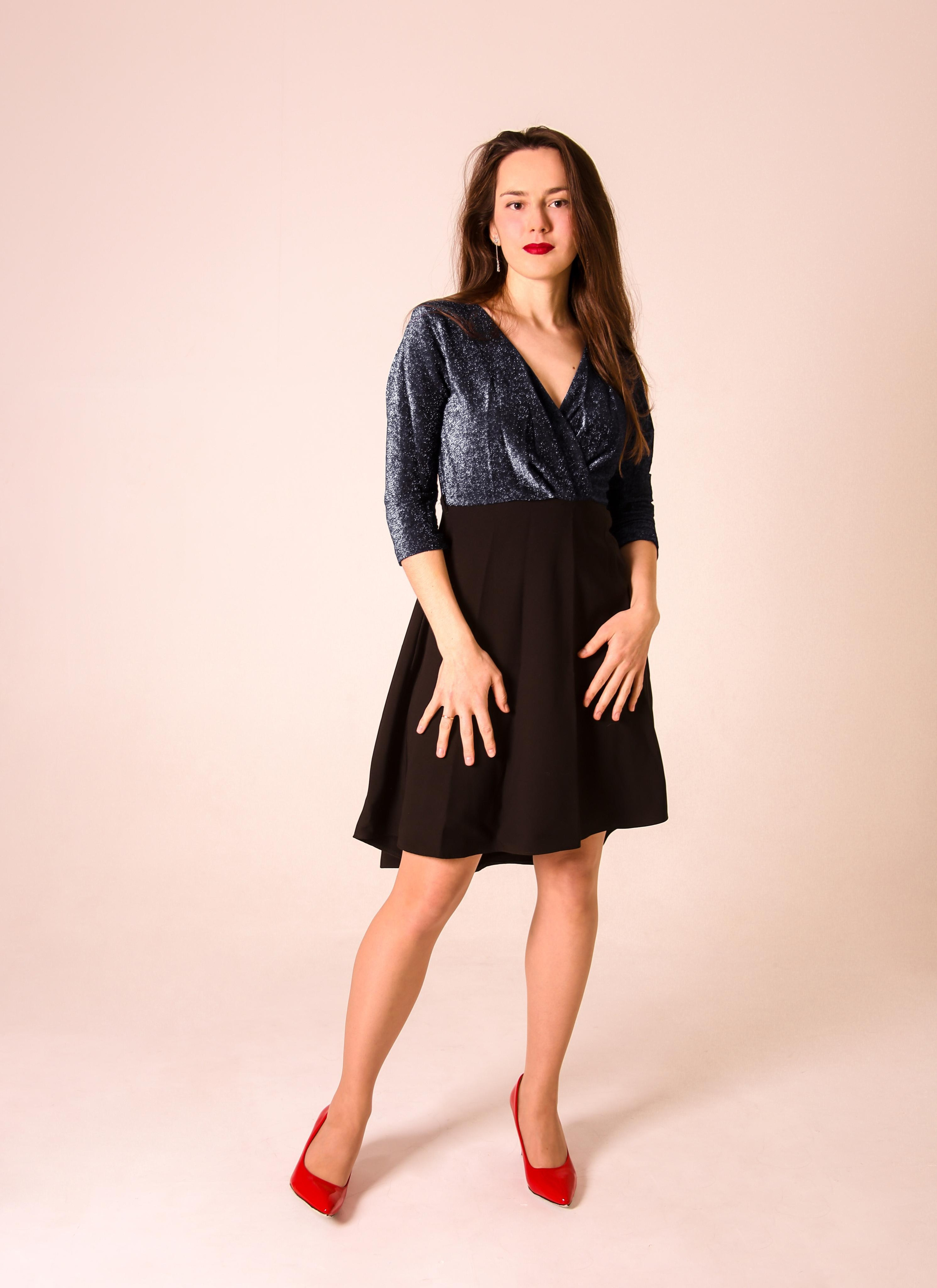 Даша в студии. Фотограф Пермь. Фотосессия в фотостудии Перми и на свежем воздухе